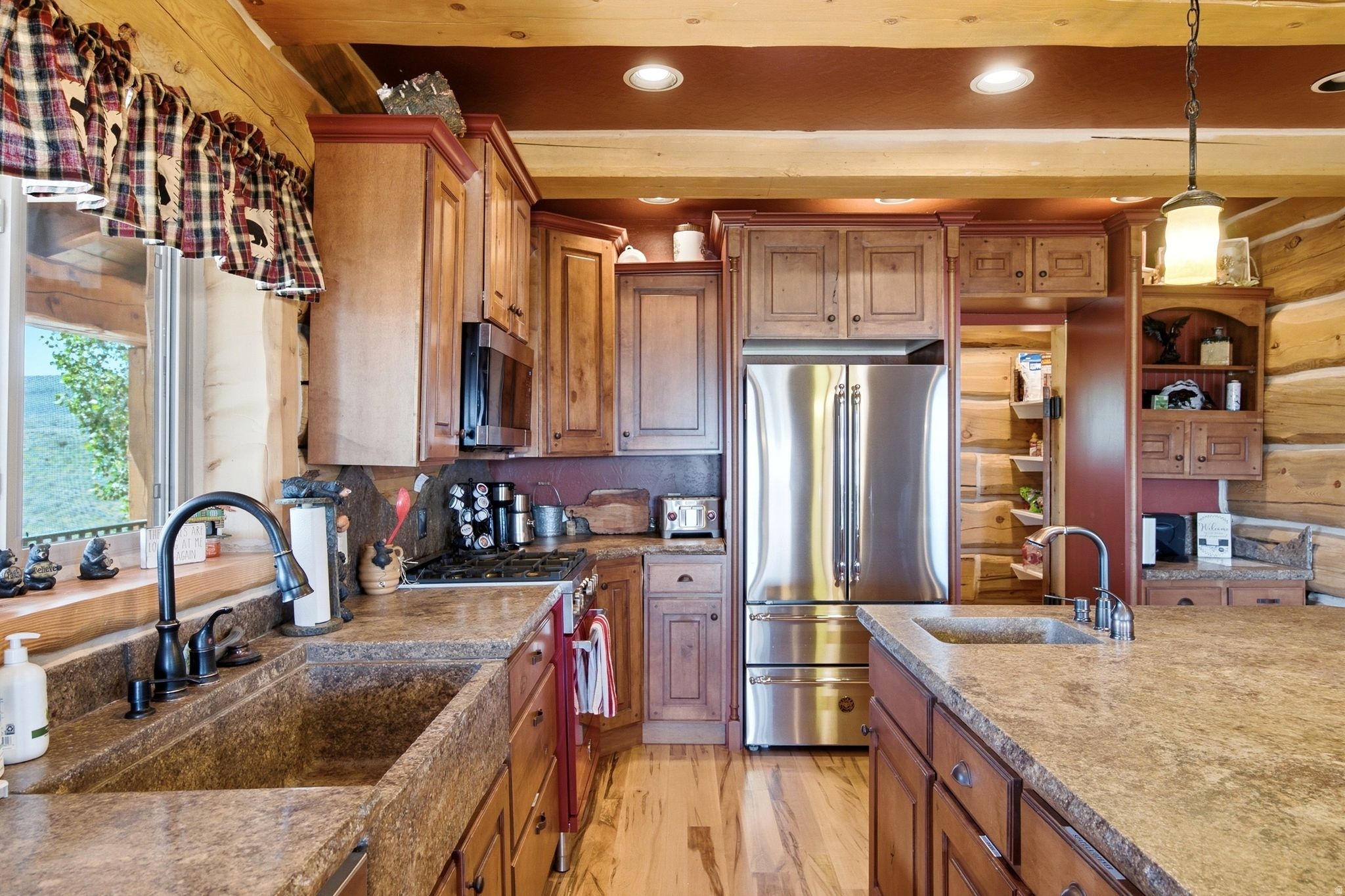 3571 S SWEETWATER PKWY