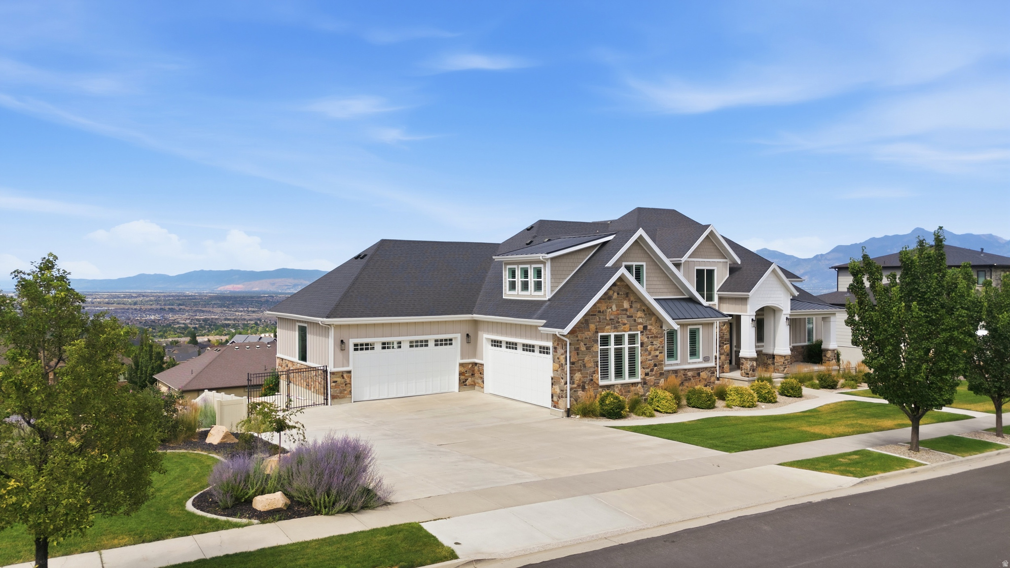 5314 W ROLLING BROOK DR
