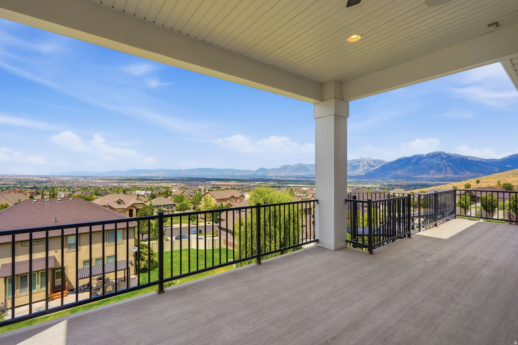 5314 W ROLLING BROOK DR