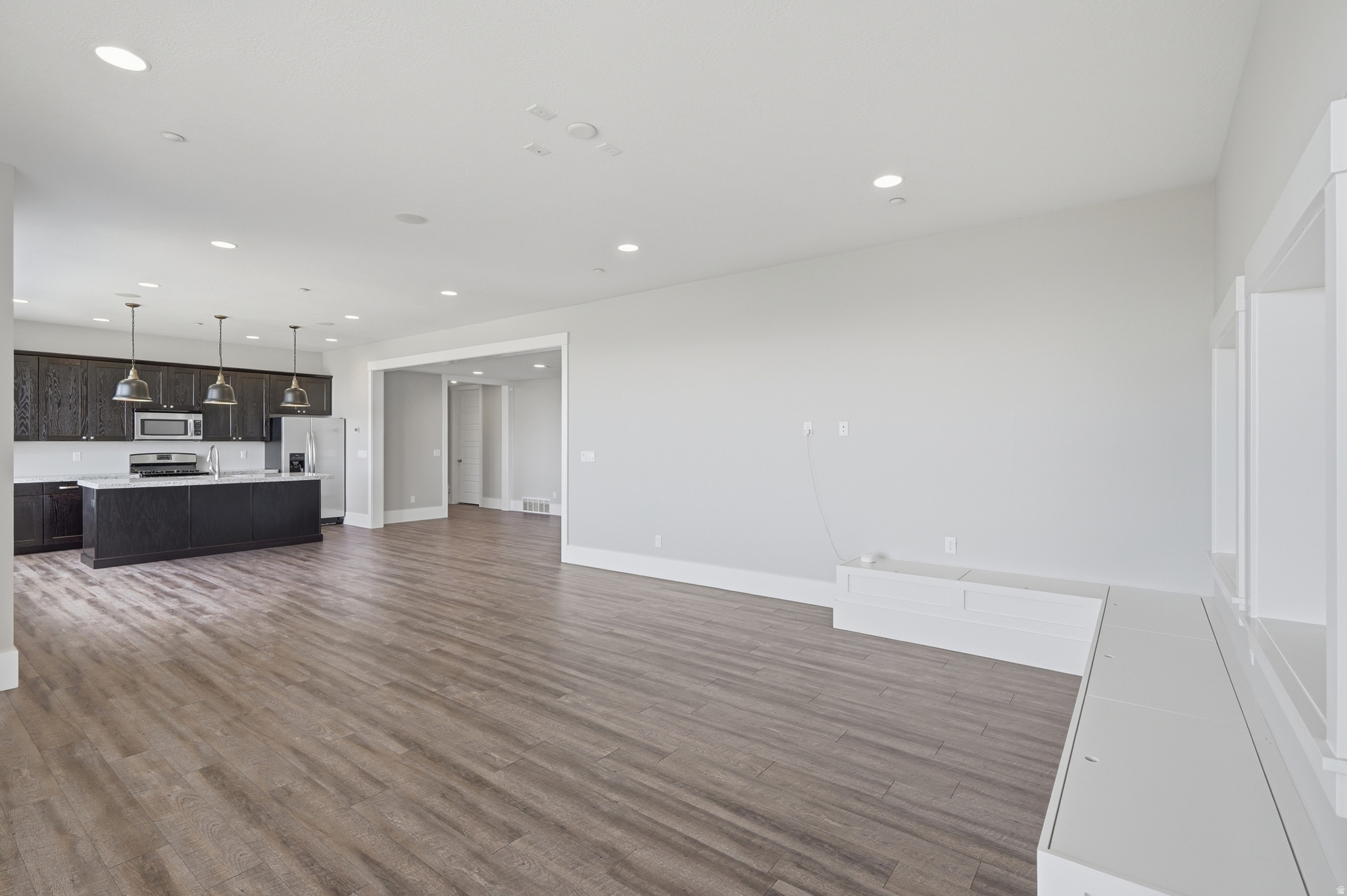 5314 W ROLLING BROOK DR