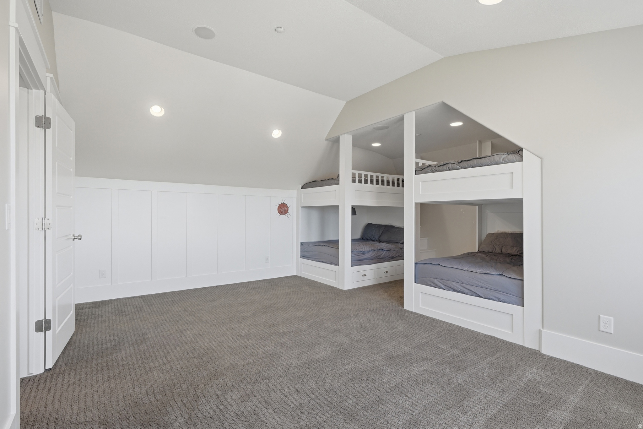 5314 W ROLLING BROOK DR