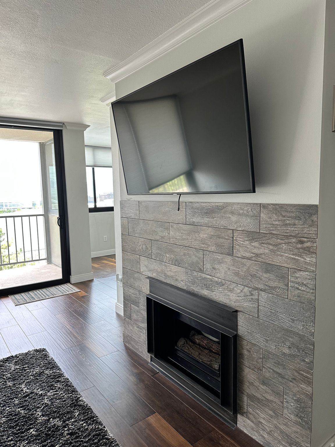 241 N VINE ST #207W