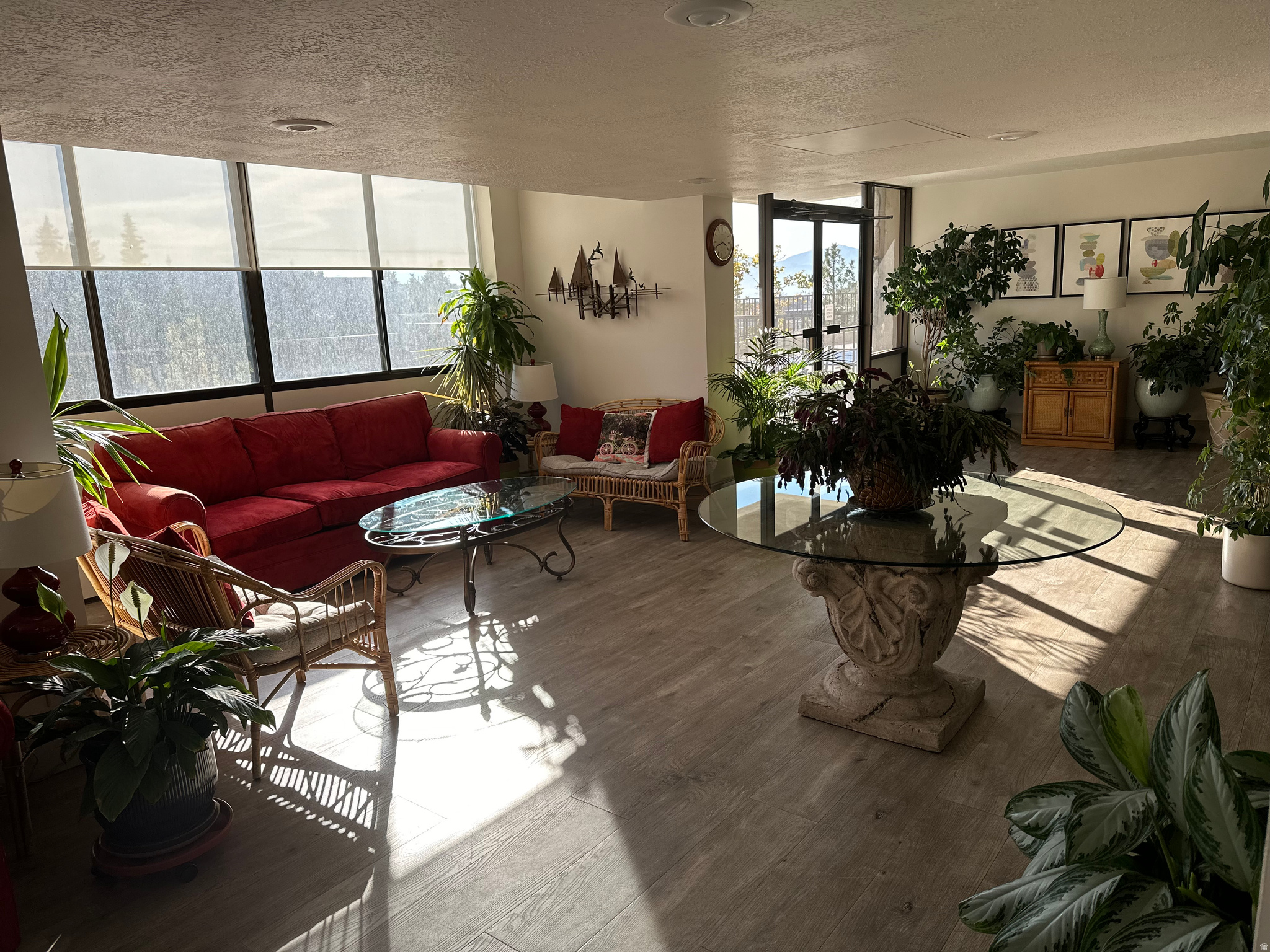 241 N VINE ST #207W