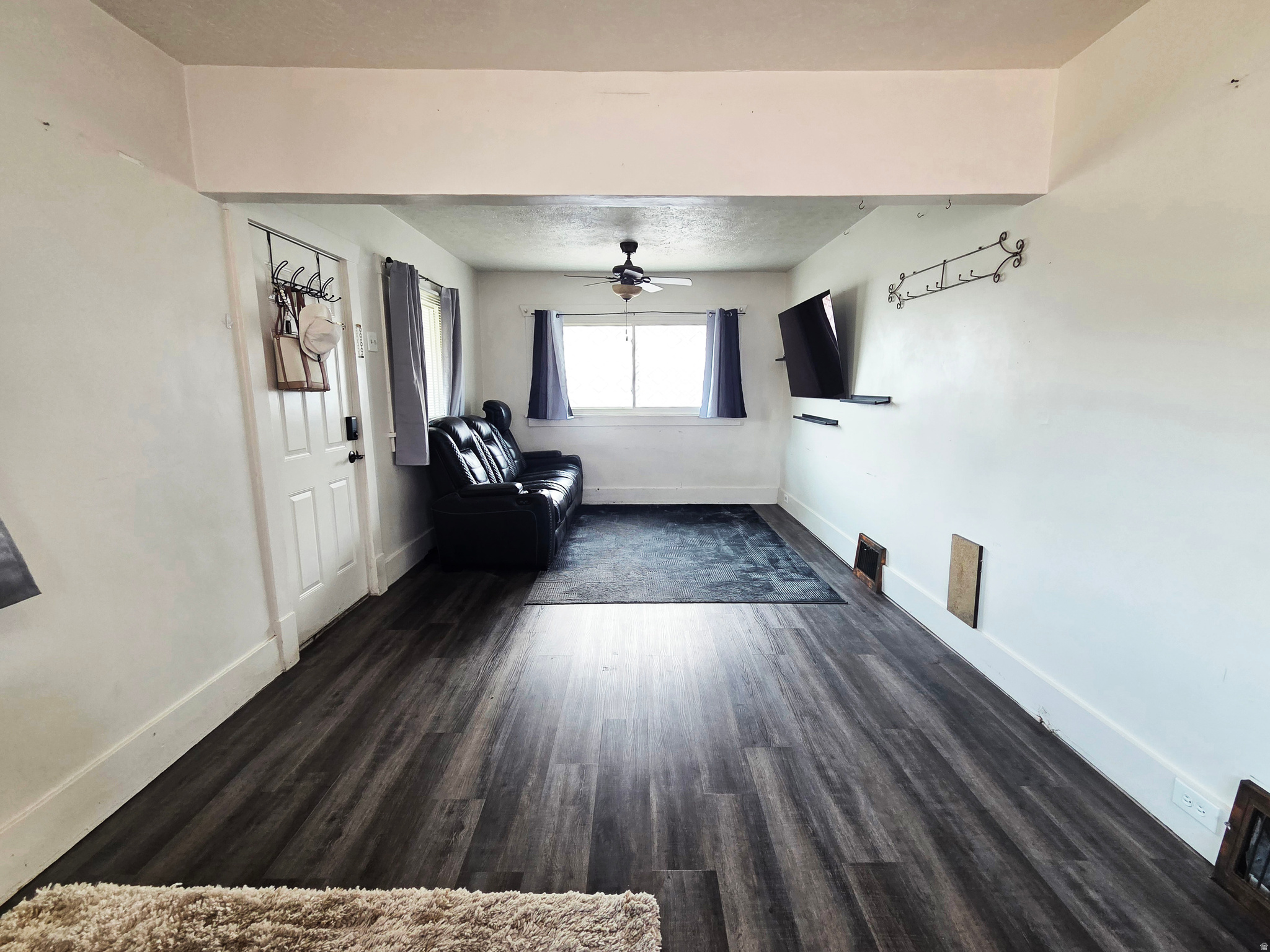 340 E GODDARD