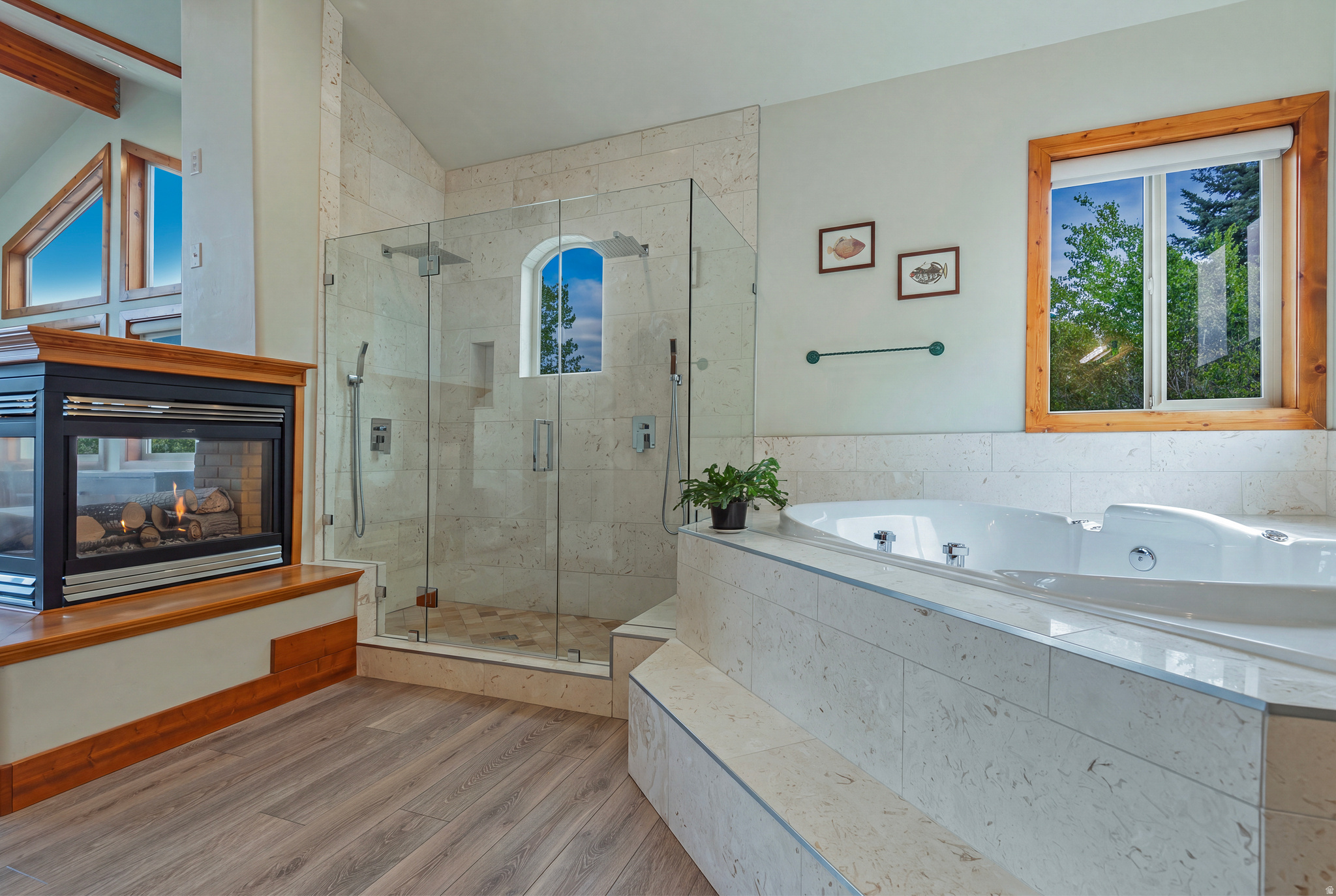 12189 S KODIAK CT