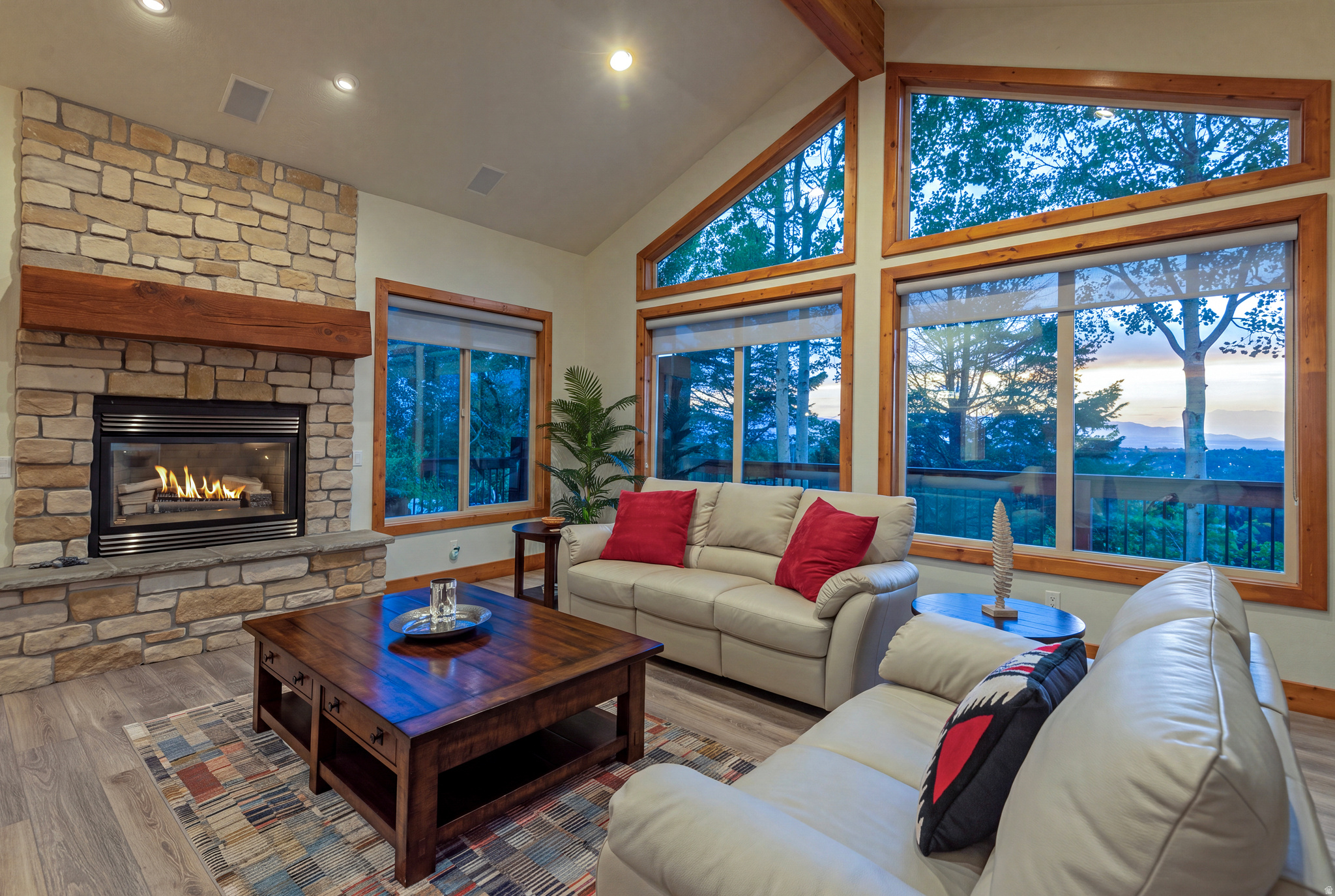 12189 S KODIAK CT