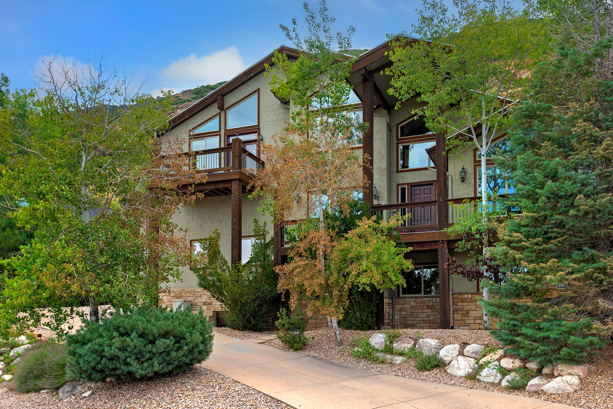 12189 S KODIAK CT