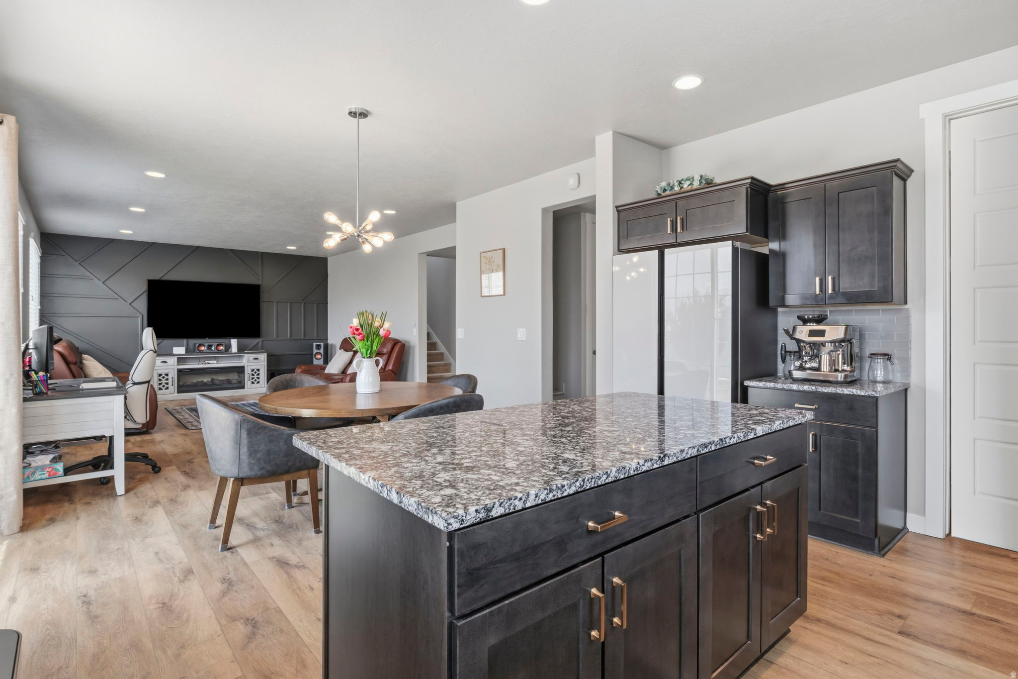 9416 S LEA HEATHER WAY
