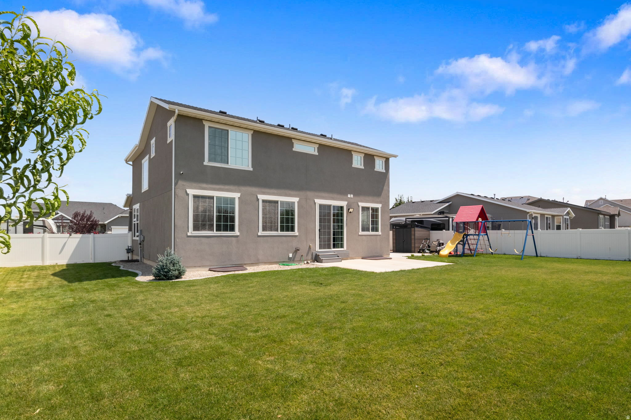 9416 S LEA HEATHER WAY
