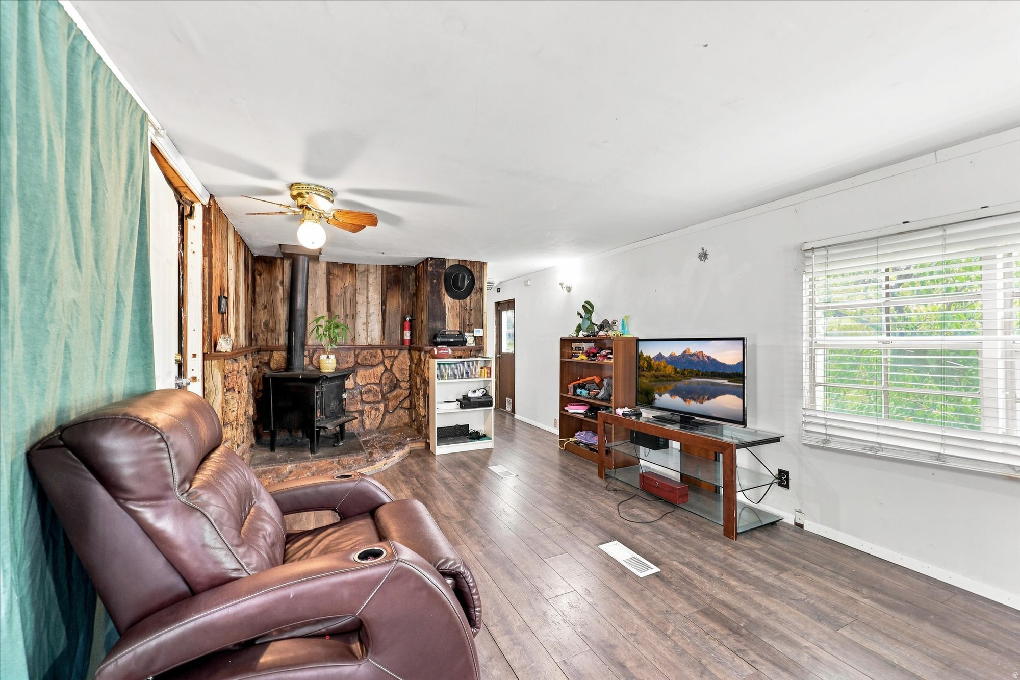 1150 N 200 W #19