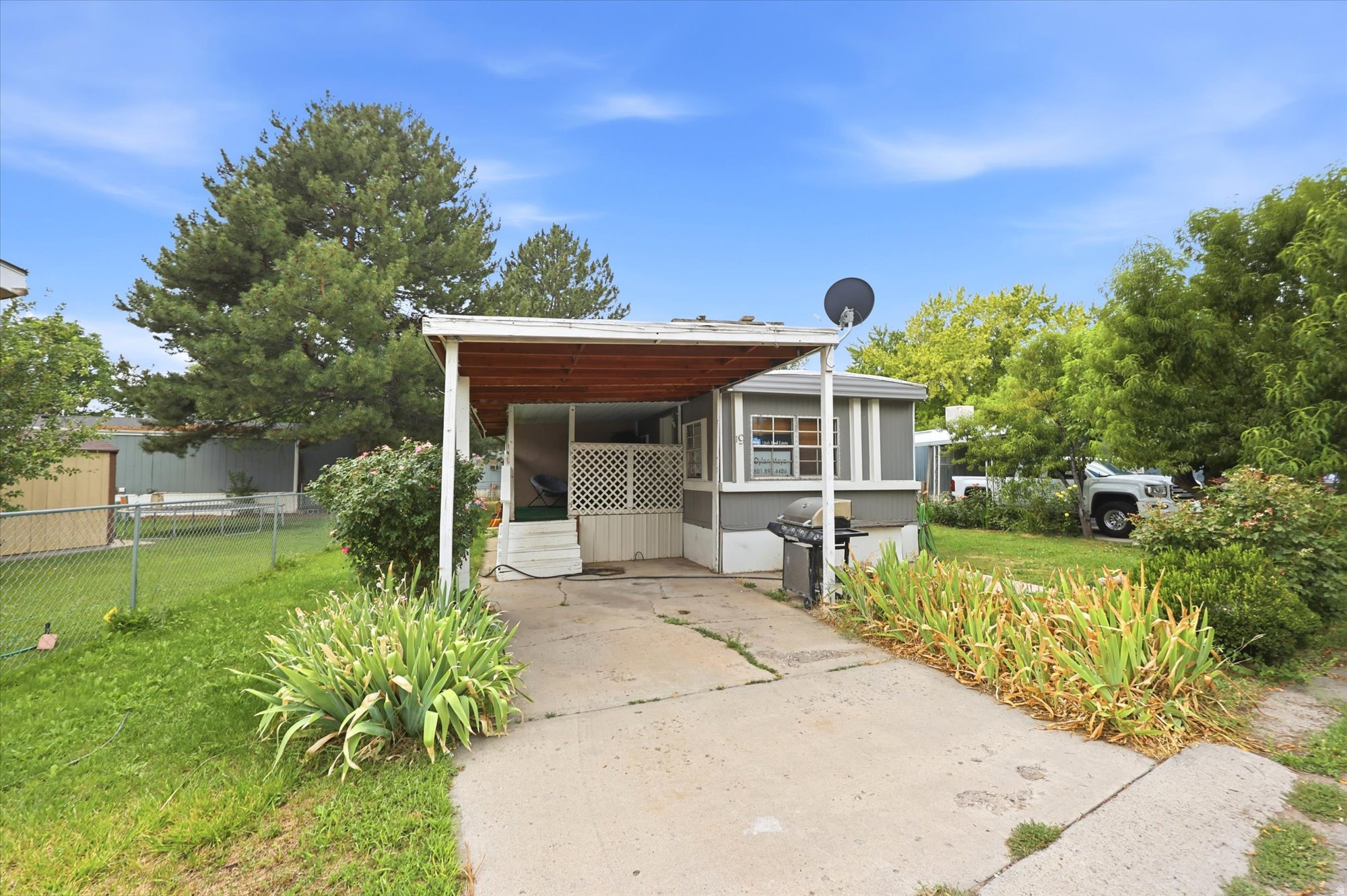 1150 N 200 W #19