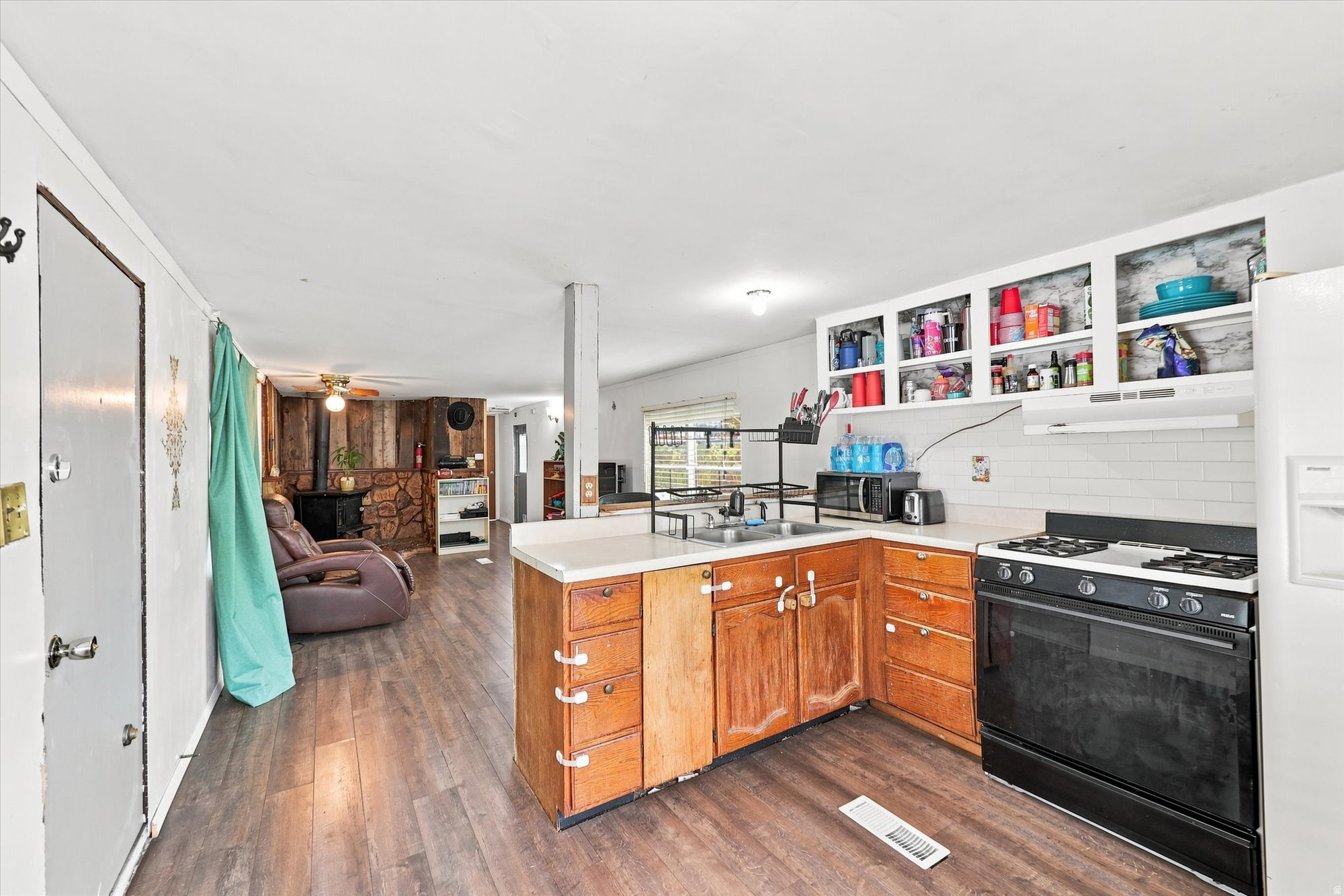 1150 N 200 W #19