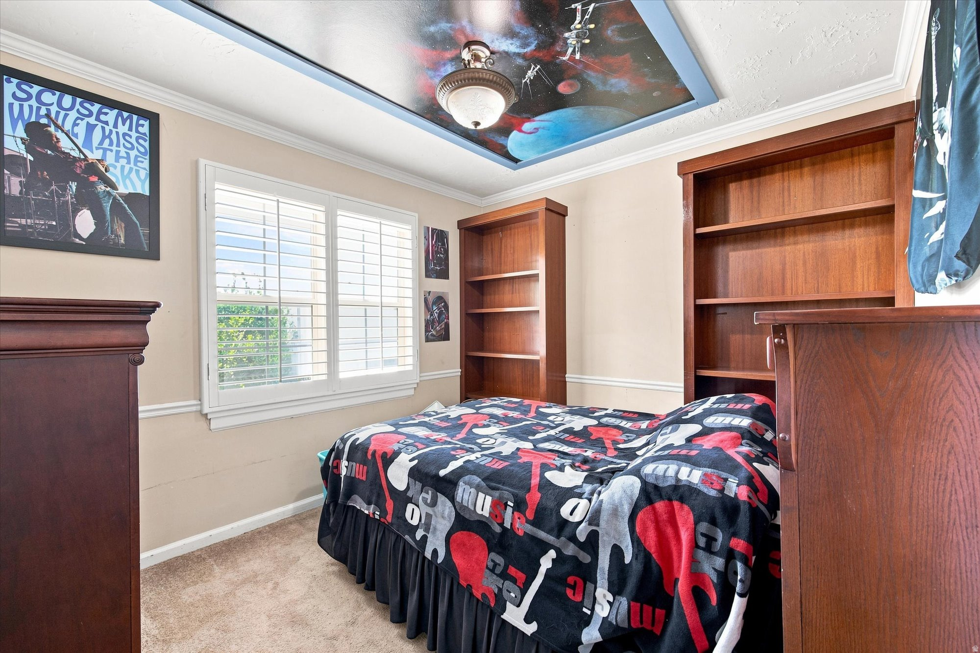 171 E MOUNTAIN VIEW DR