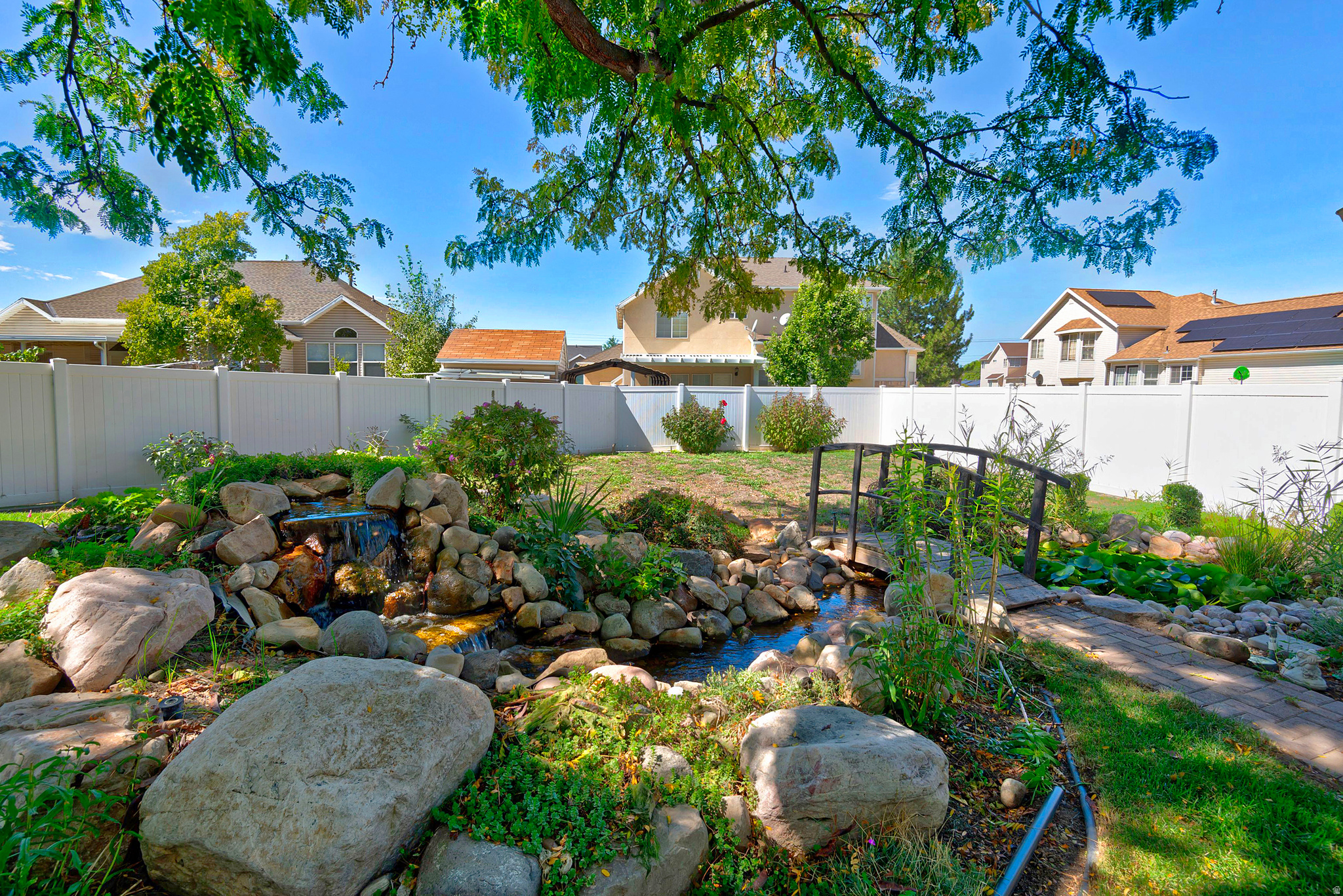 1624 W SIENA CIR