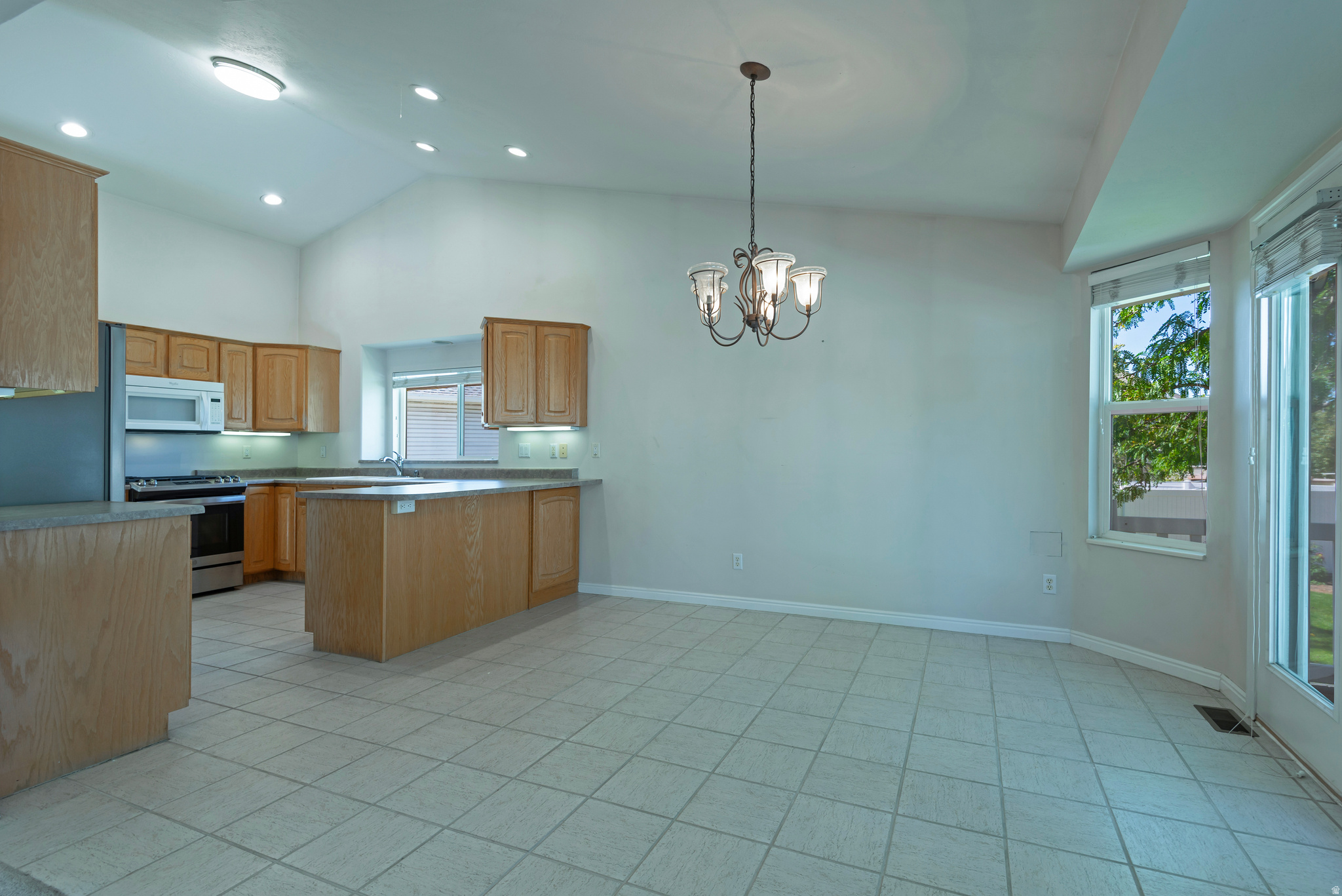 1624 W SIENA CIR