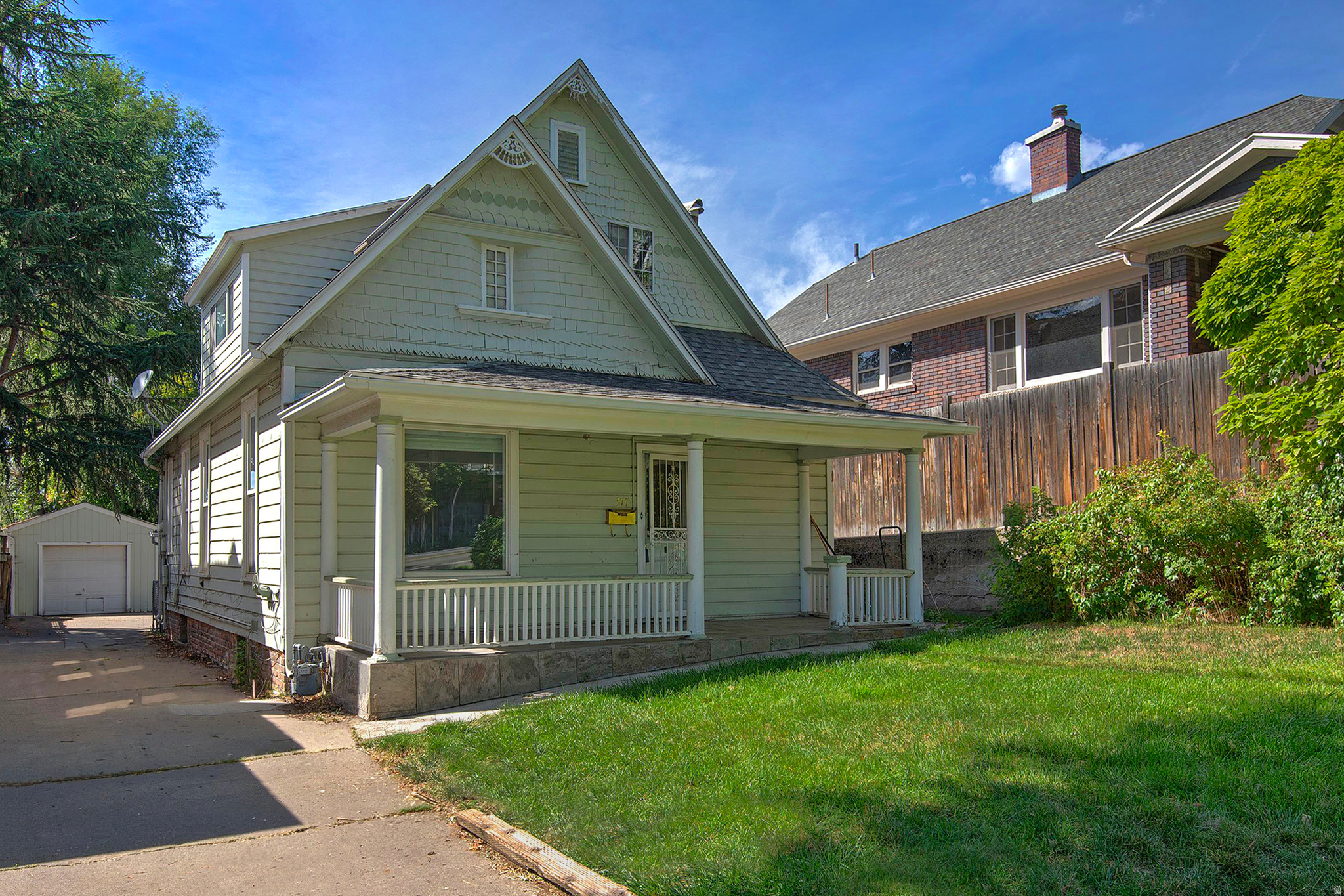 377 N I ST