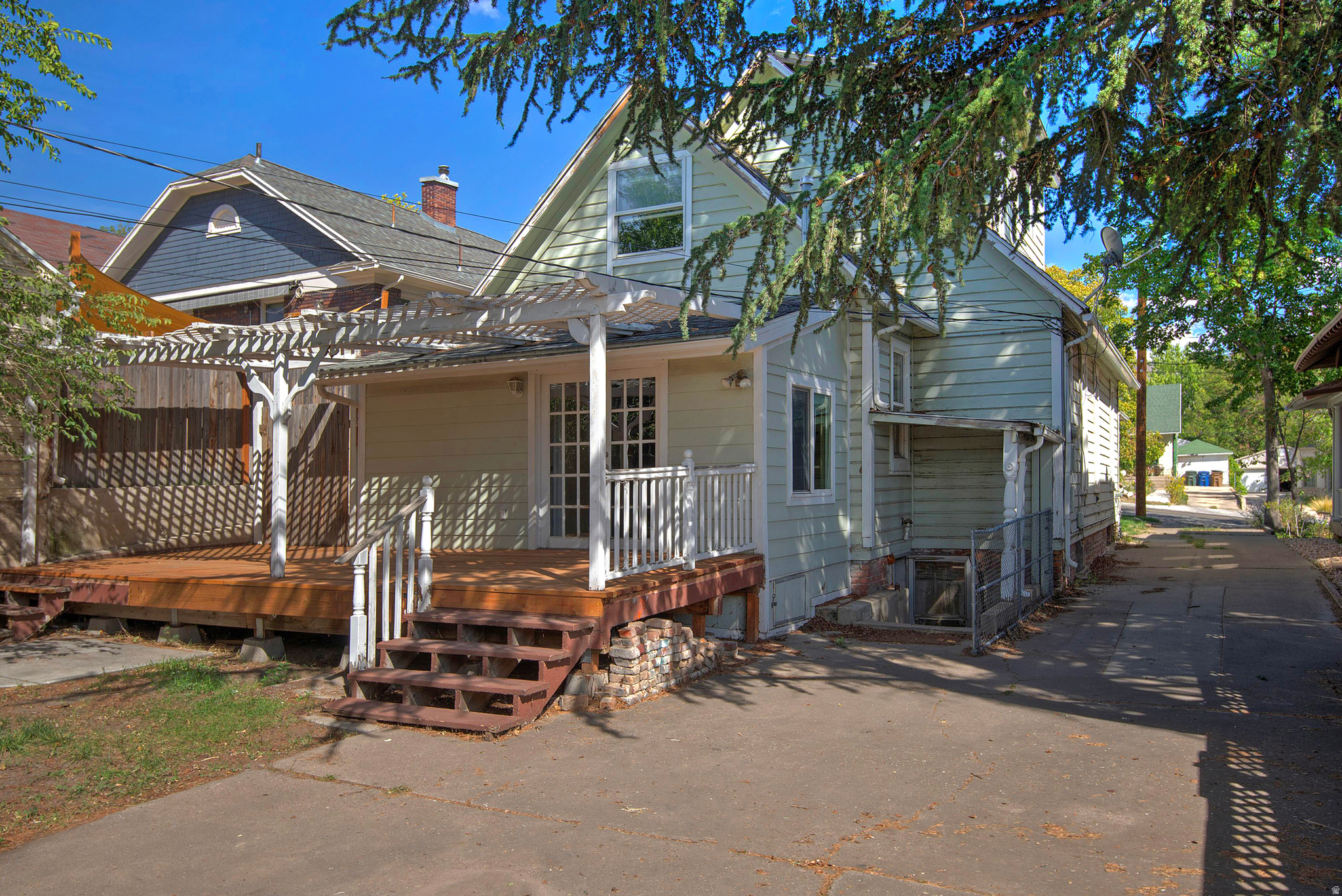 377 N I ST