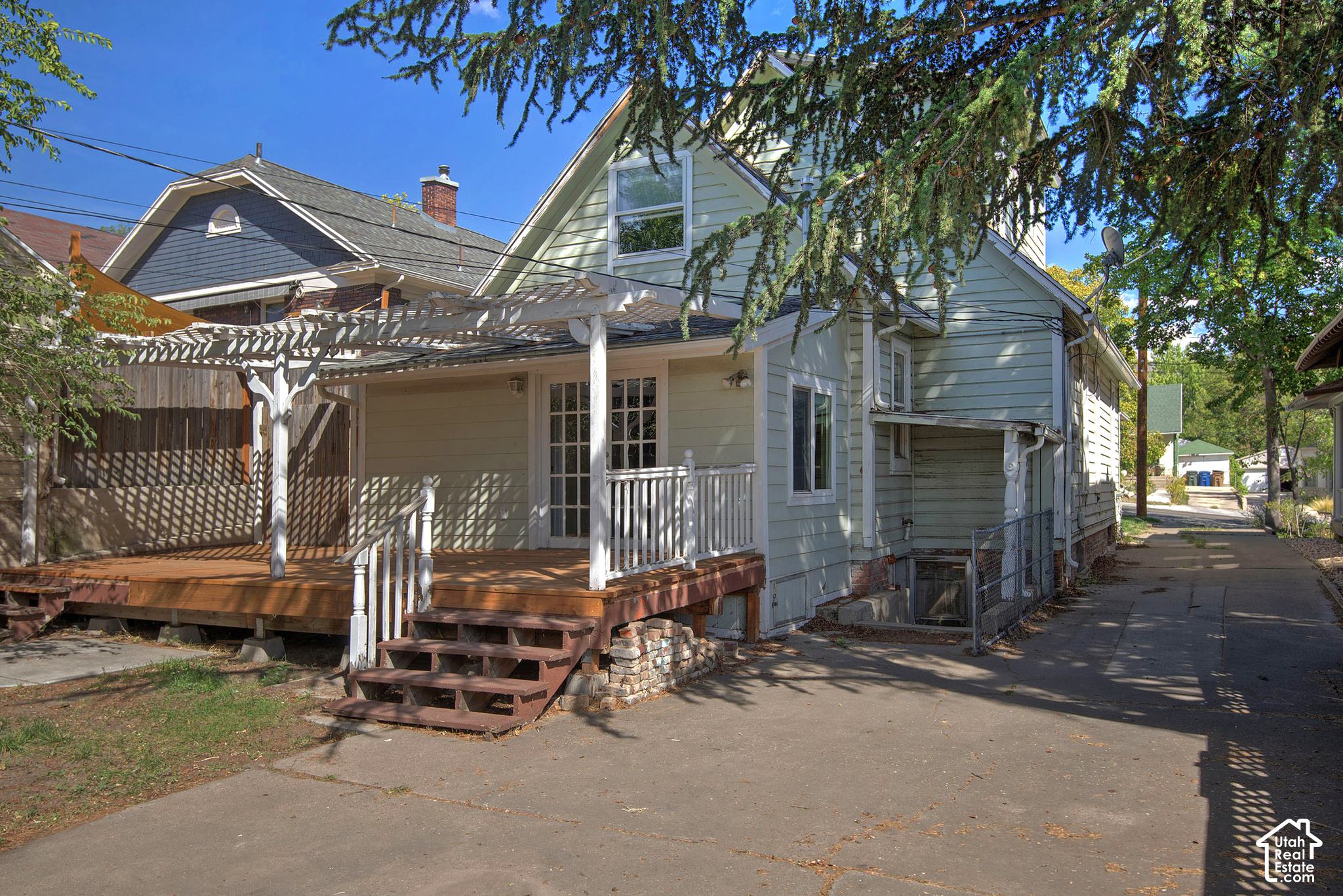 377 N I ST