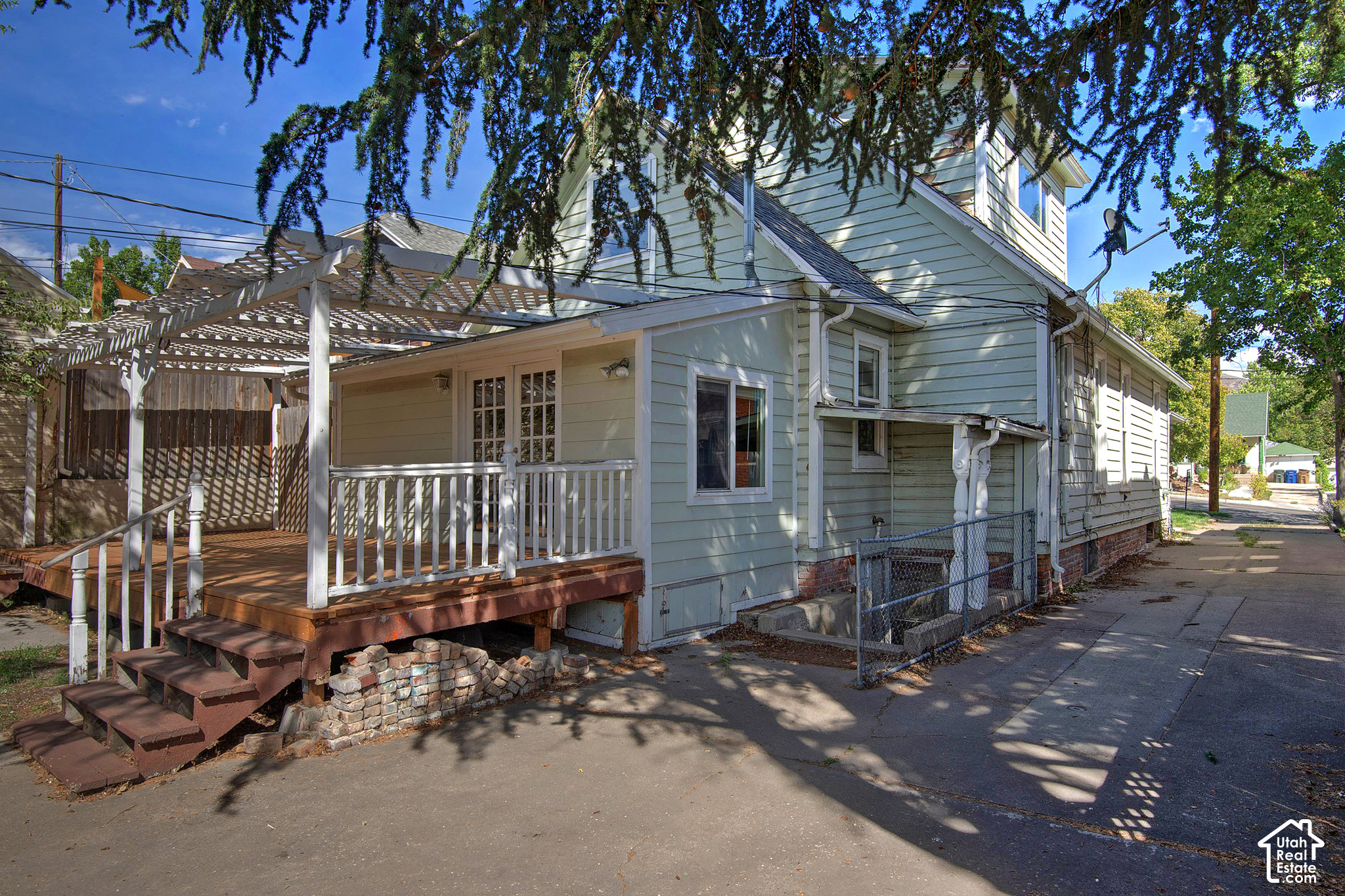 377 N I ST