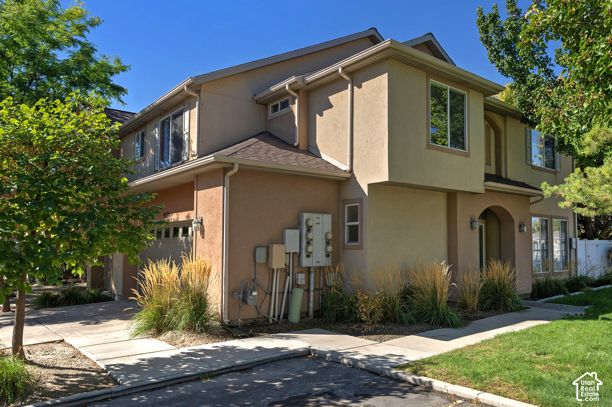 4584 S SIENNA CT