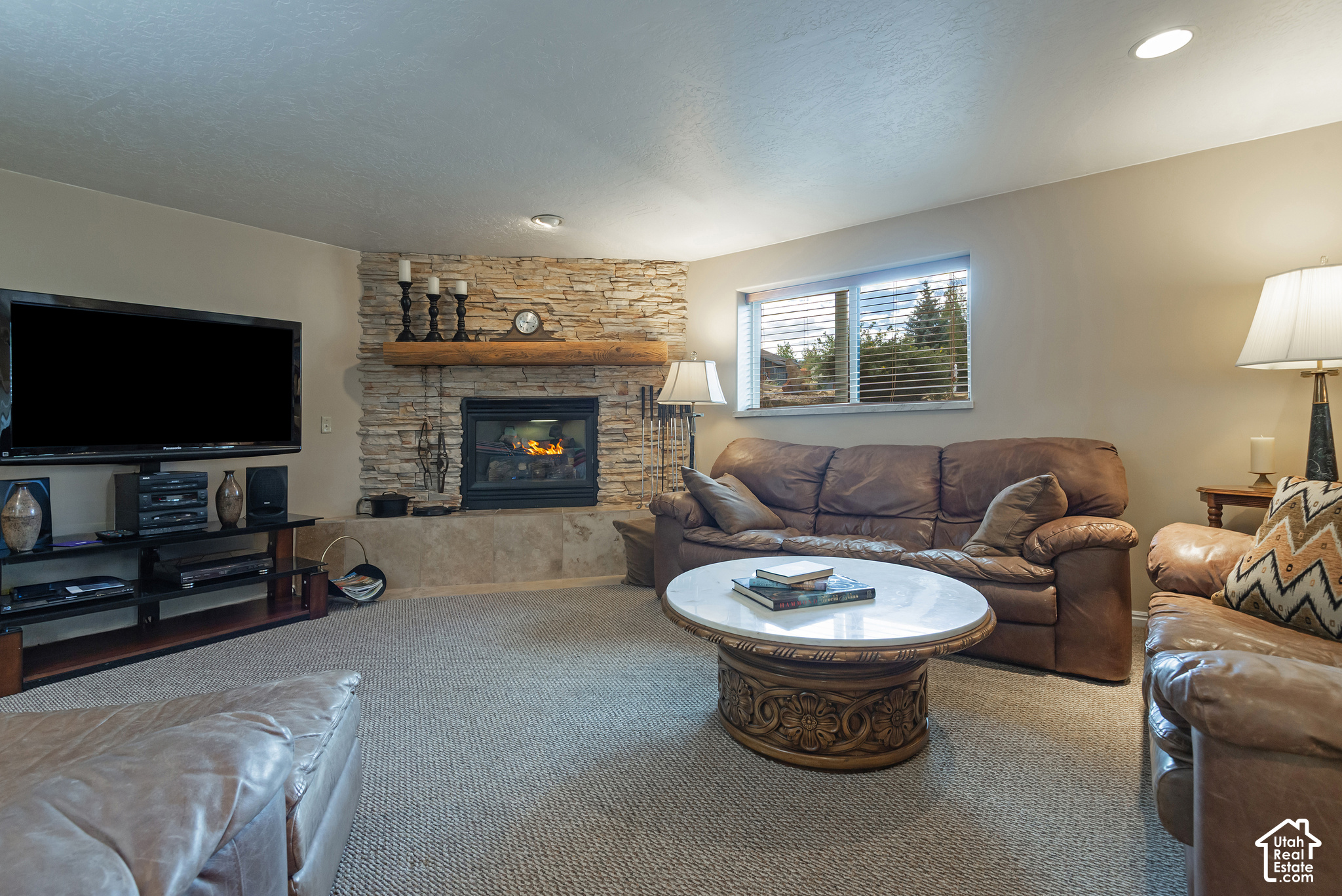 6340 HIGHLAND DR