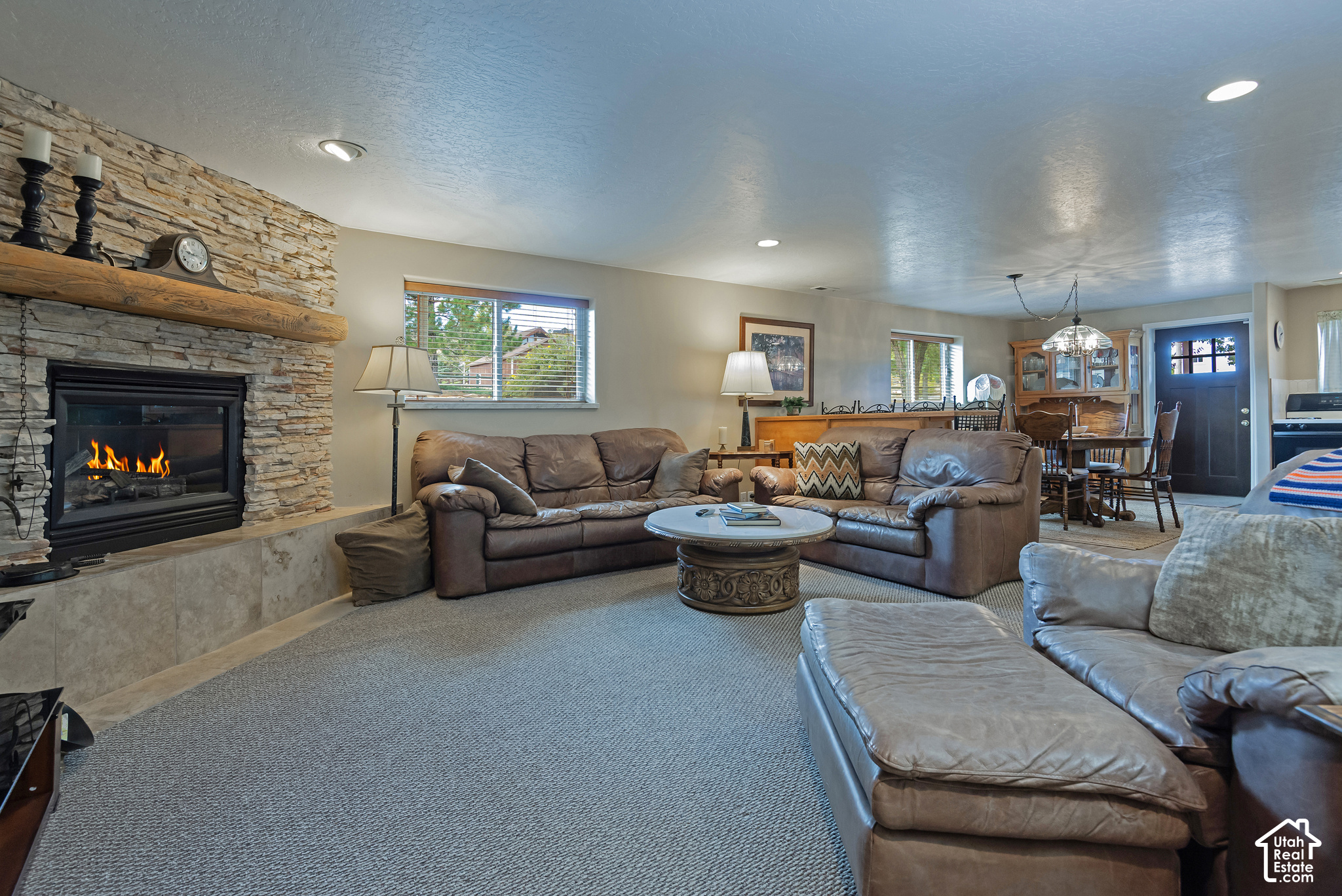 6340 HIGHLAND DR