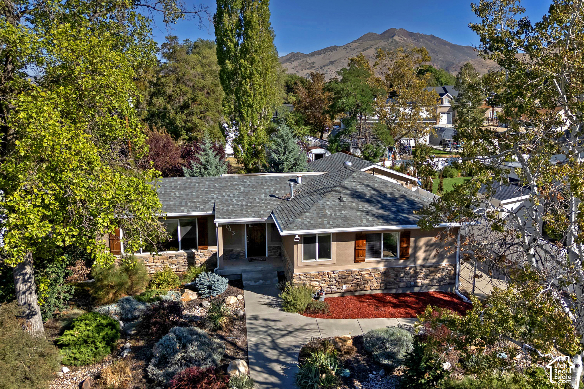 3043 E MORNINGSIDE DR