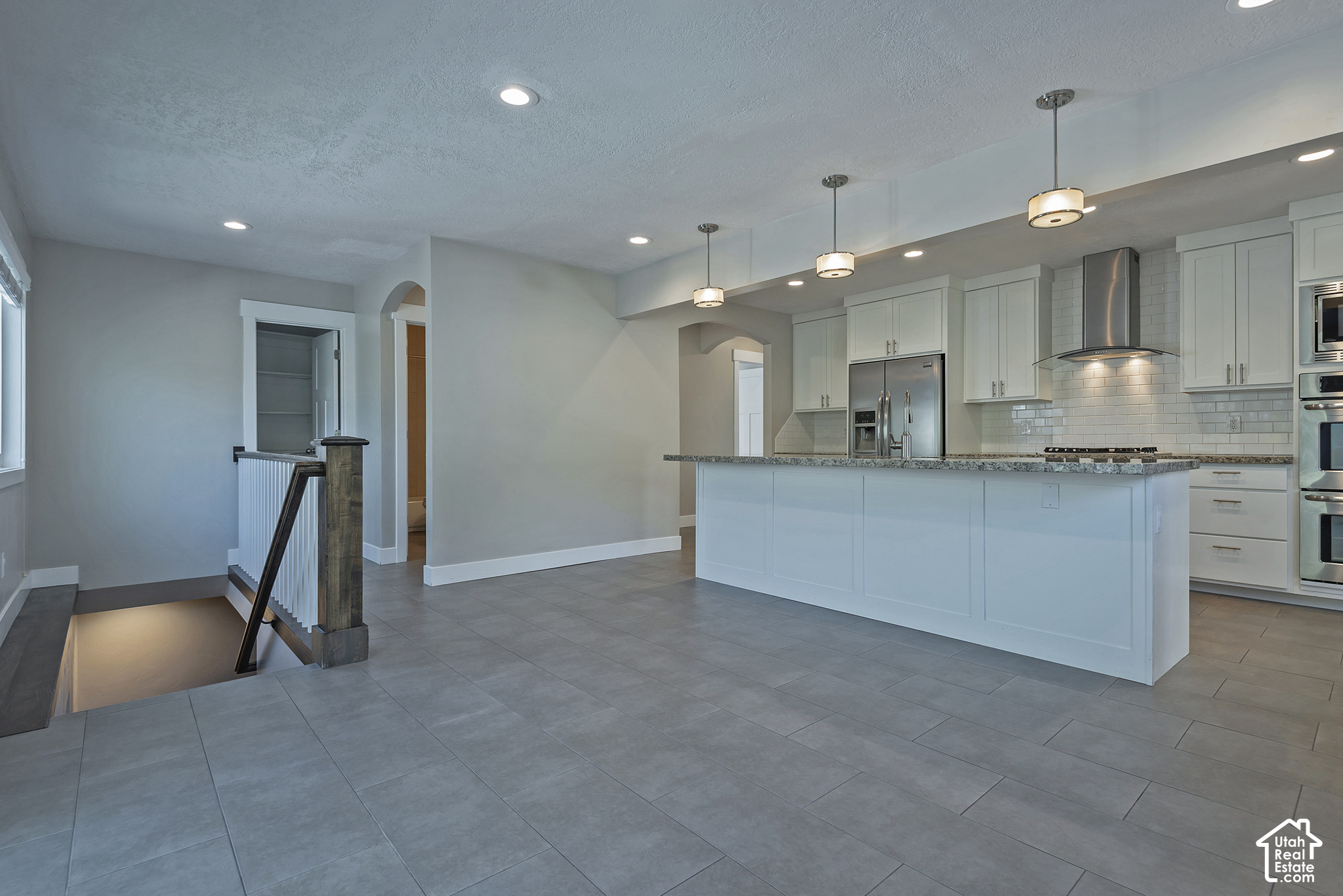 3043 E MORNINGSIDE DR