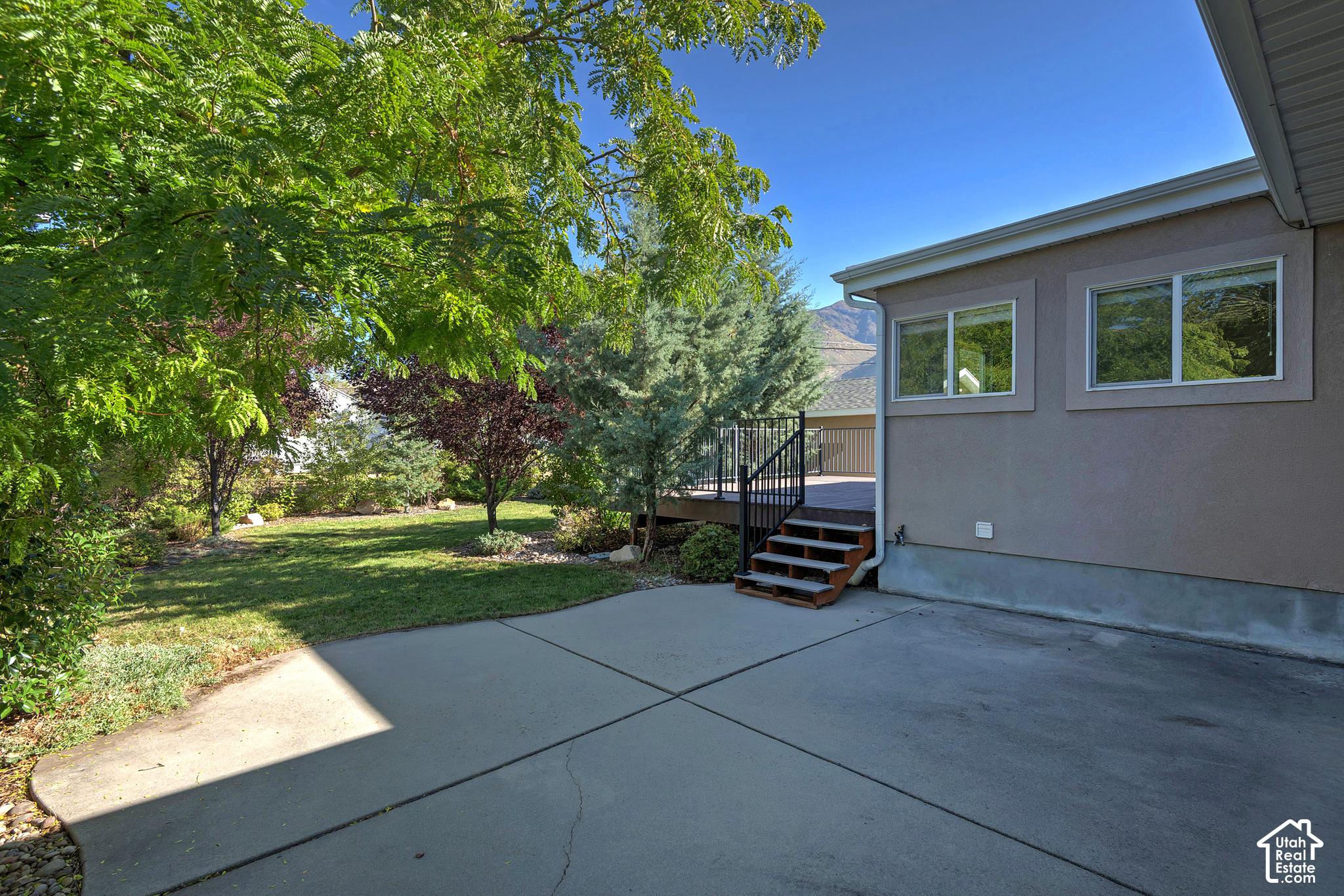 3043 E MORNINGSIDE DR