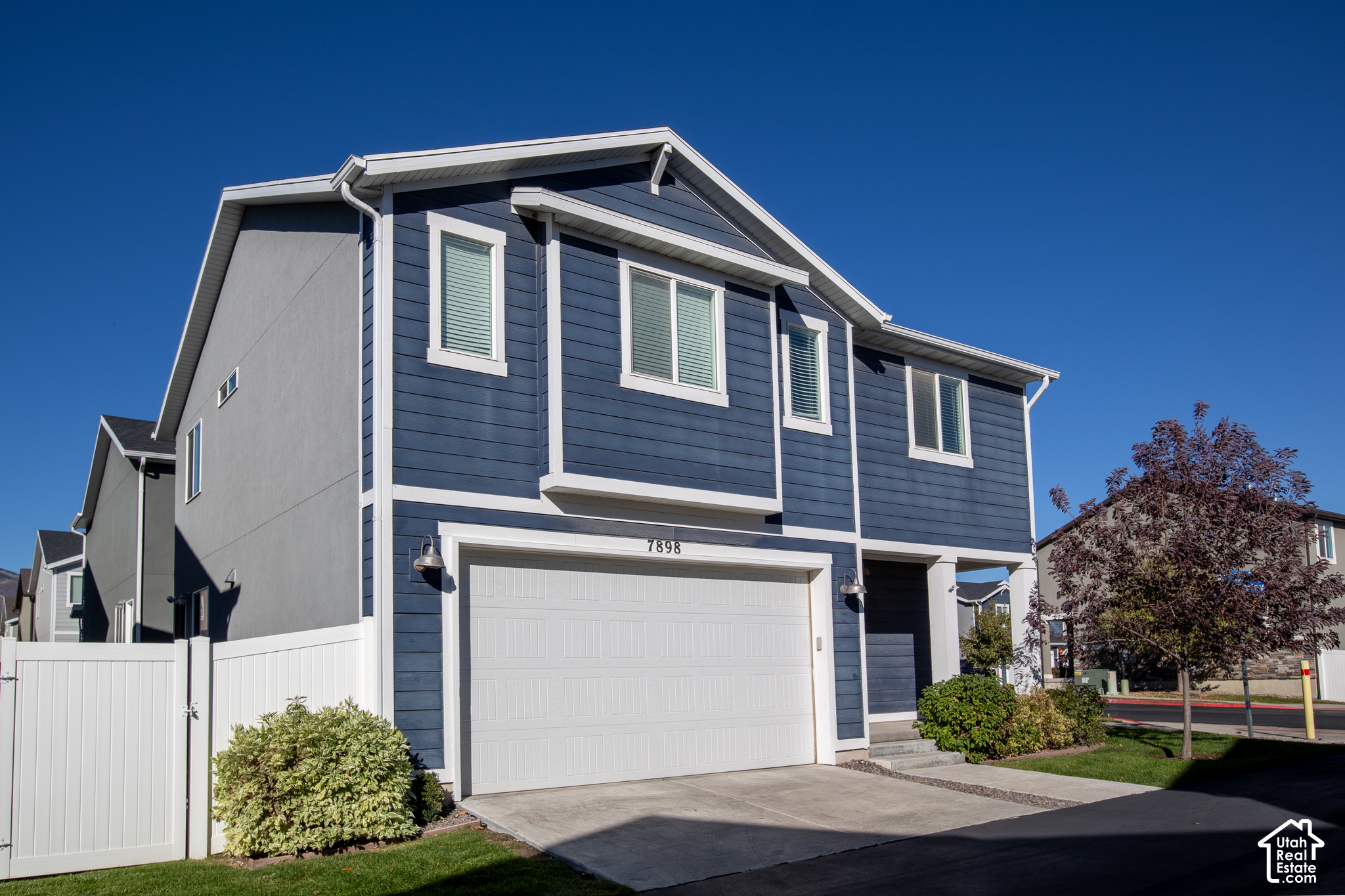 7898 S HERMIONE CT