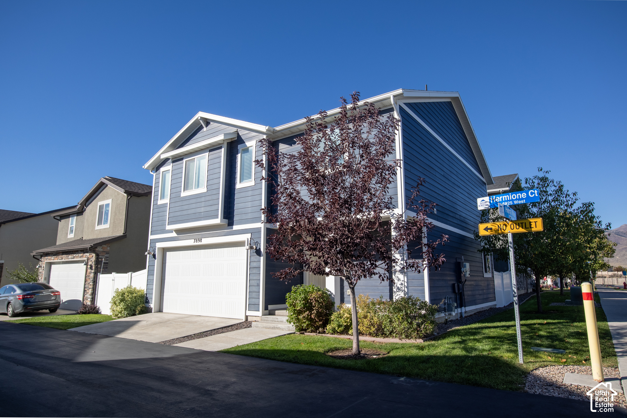 7898 S HERMIONE CT