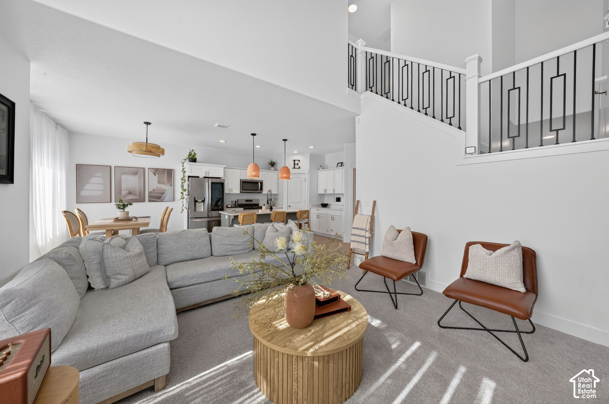 1301 W CAINE DR