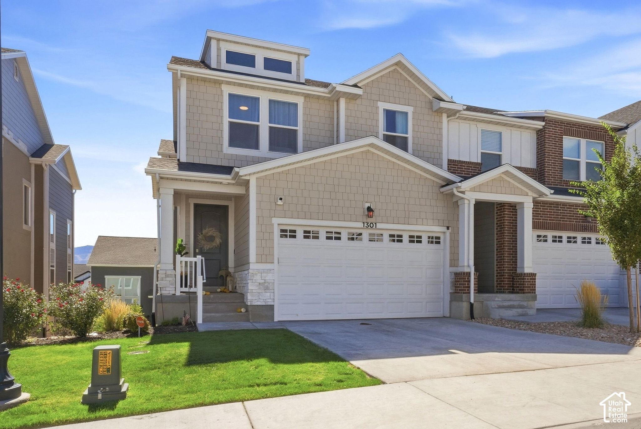 1301 W CAINE DR