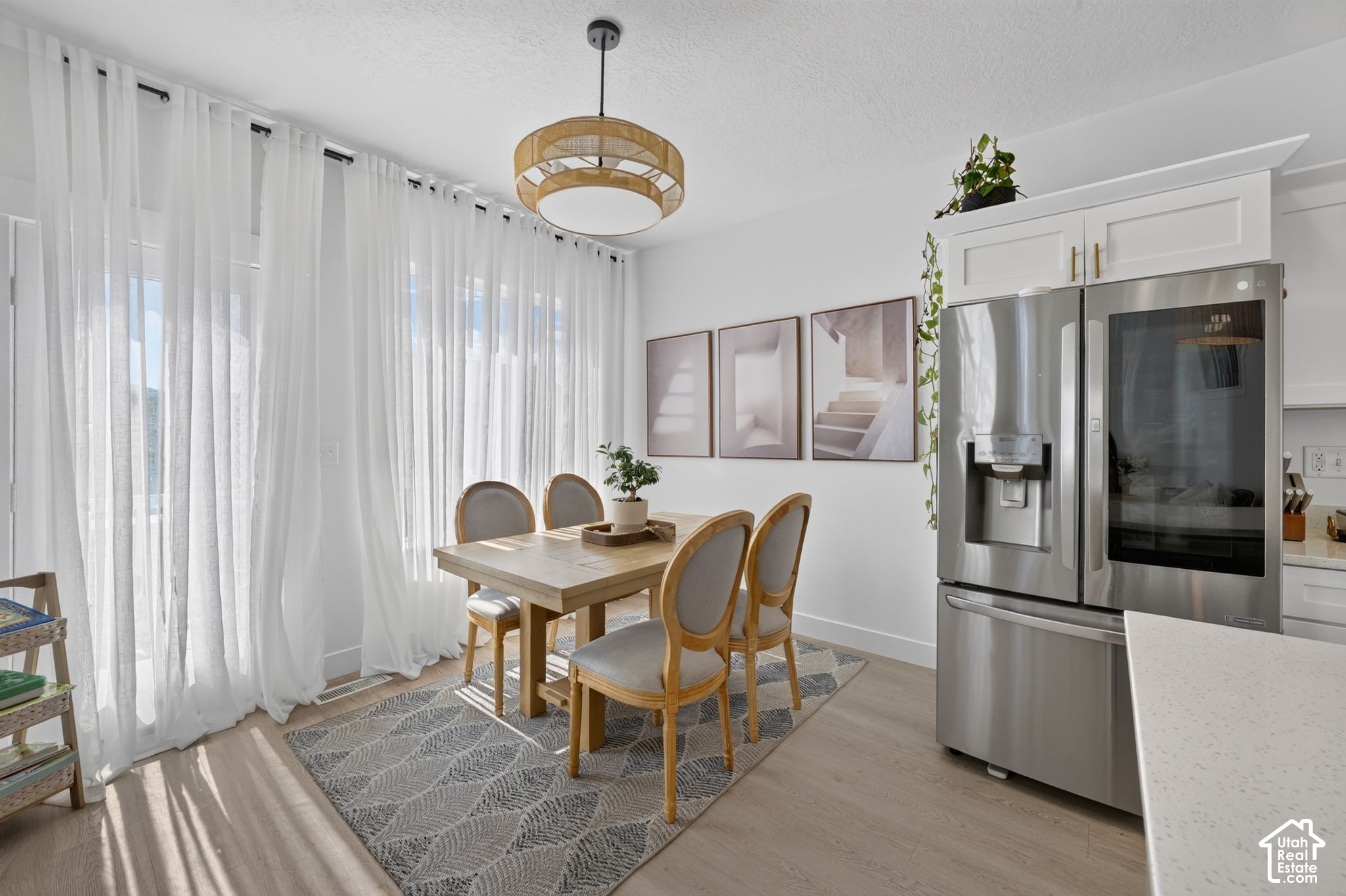 1301 W CAINE DR