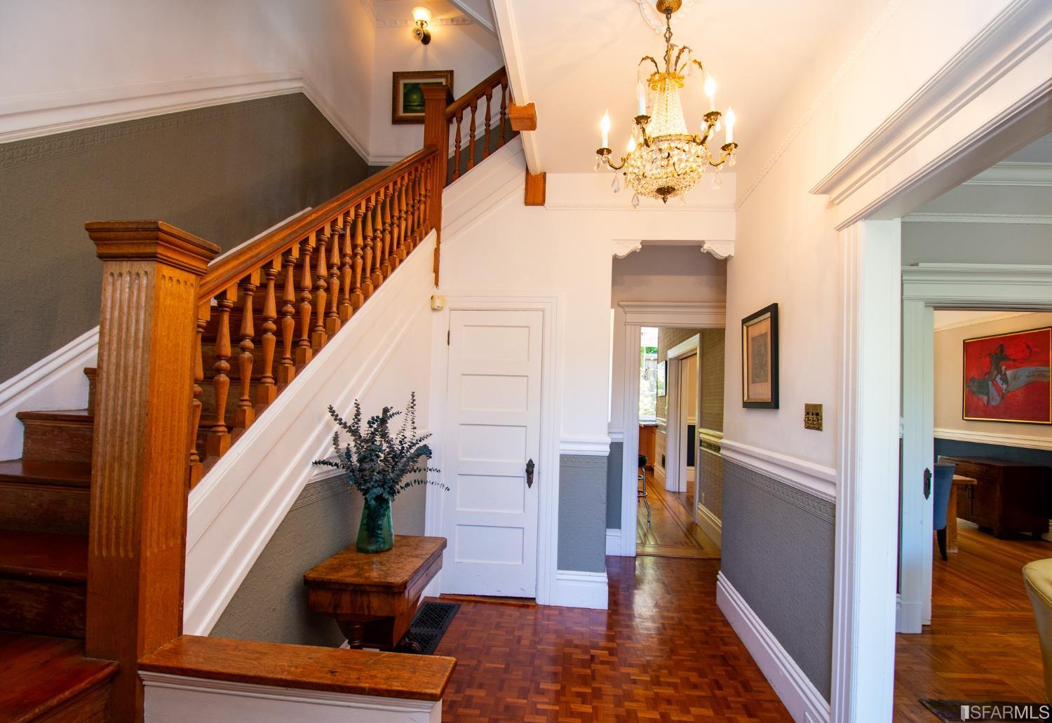 220 Downey Street