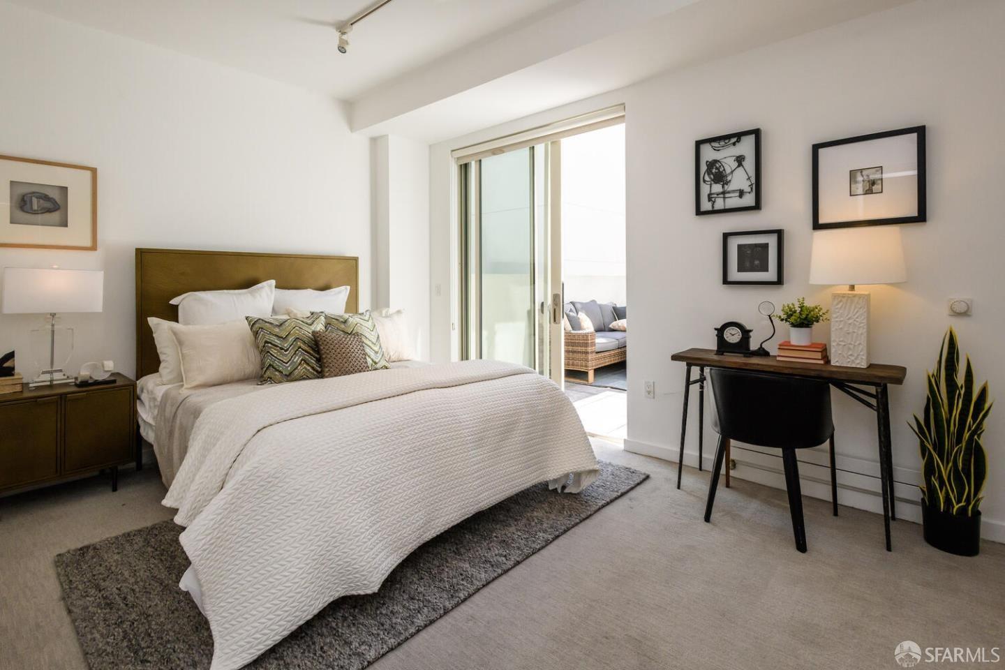 1868 Van Ness Avenue Unit: 206