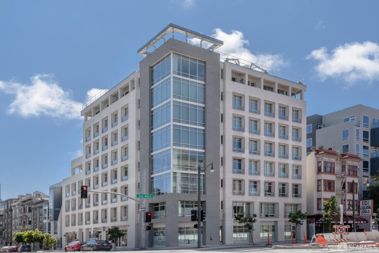 1868 Van Ness Avenue Unit: 206