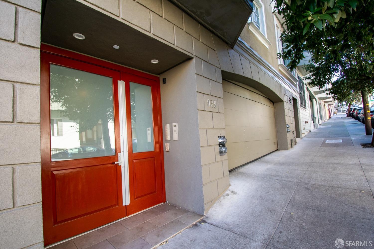 939 Jackson Street # 102