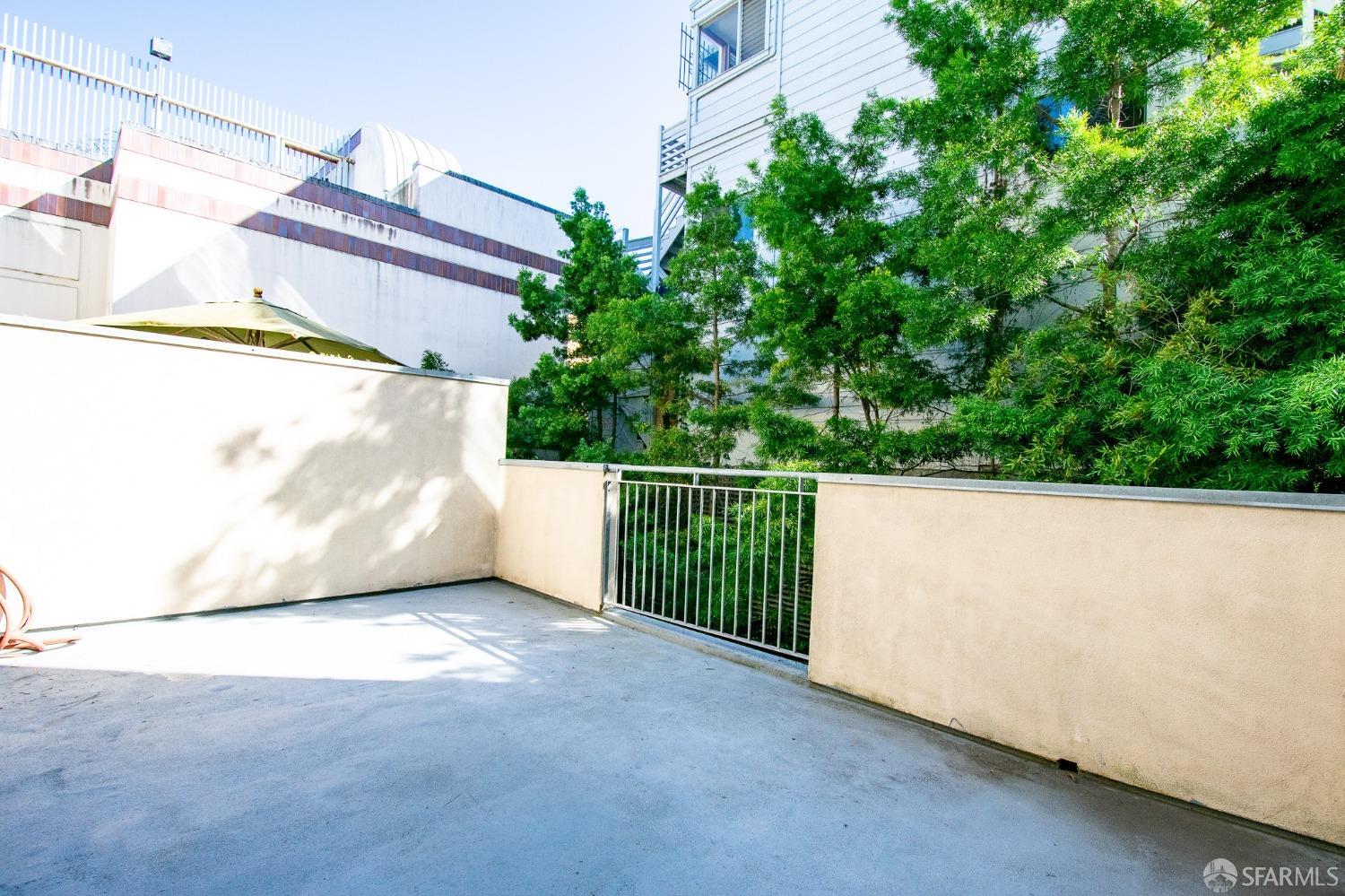 939 Jackson Street # 102