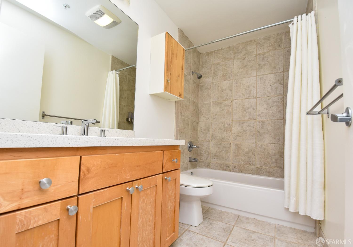 2130 Harrison Street # 3