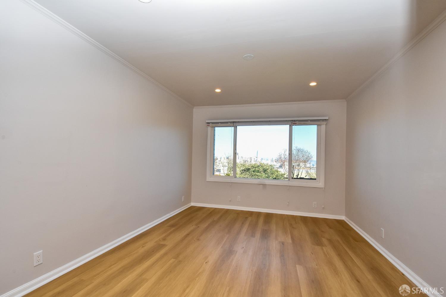 54 Barcelona Avenue
