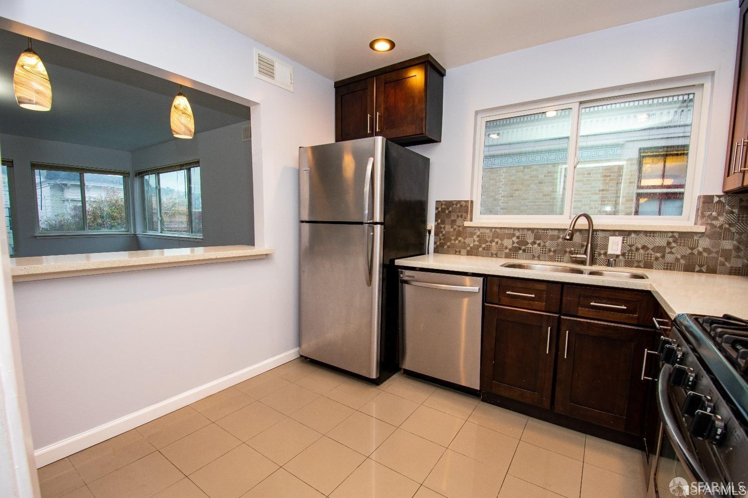 459 Jersey Street # 2