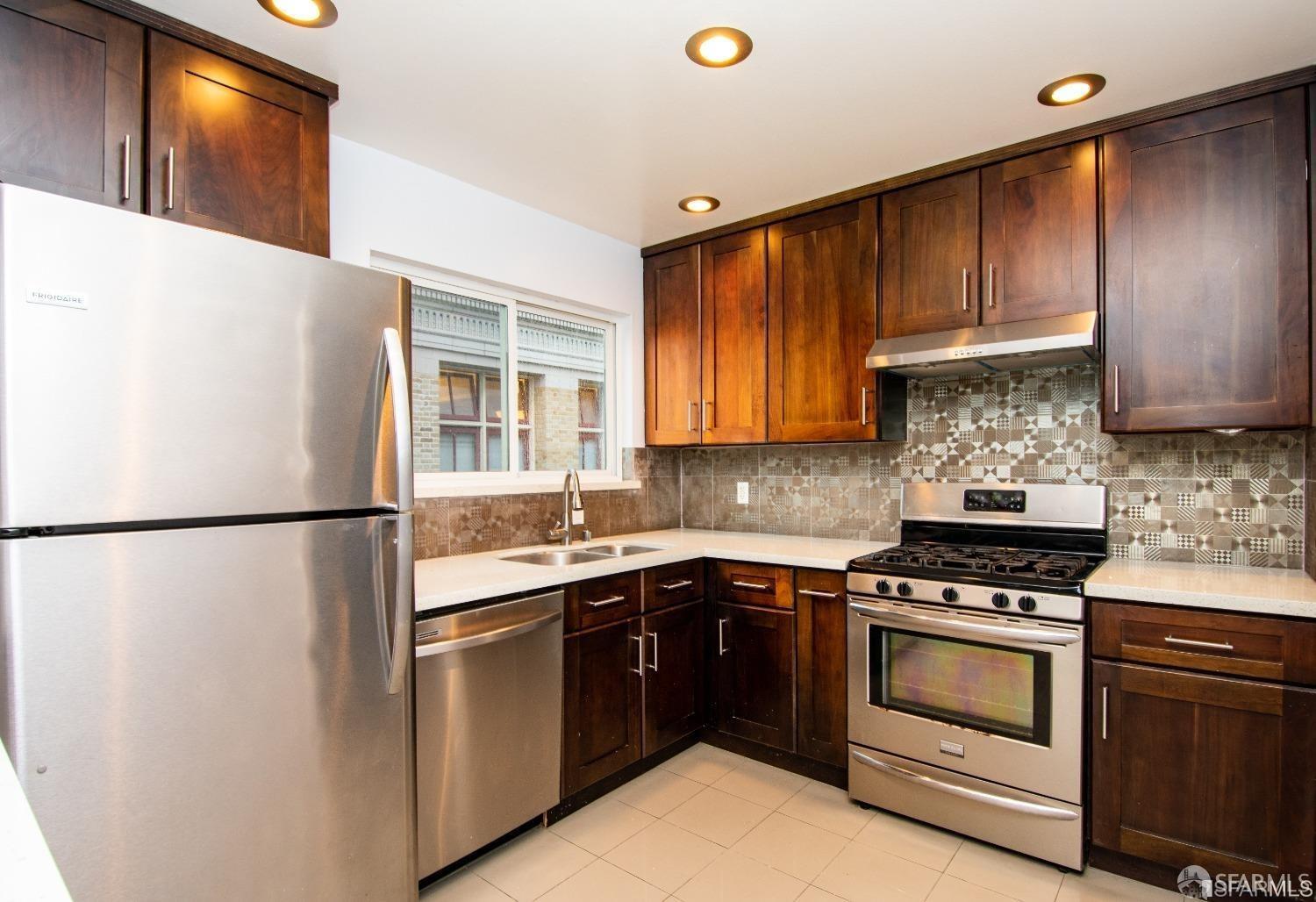 459 Jersey Street # 2