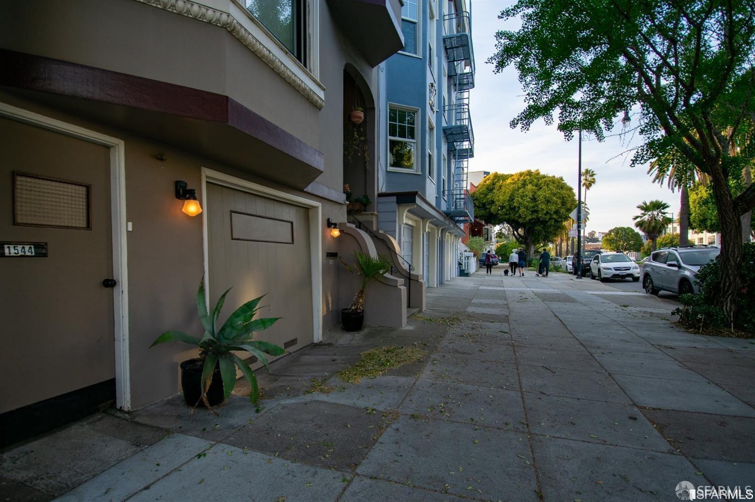 1544 Dolores Street Unit: W