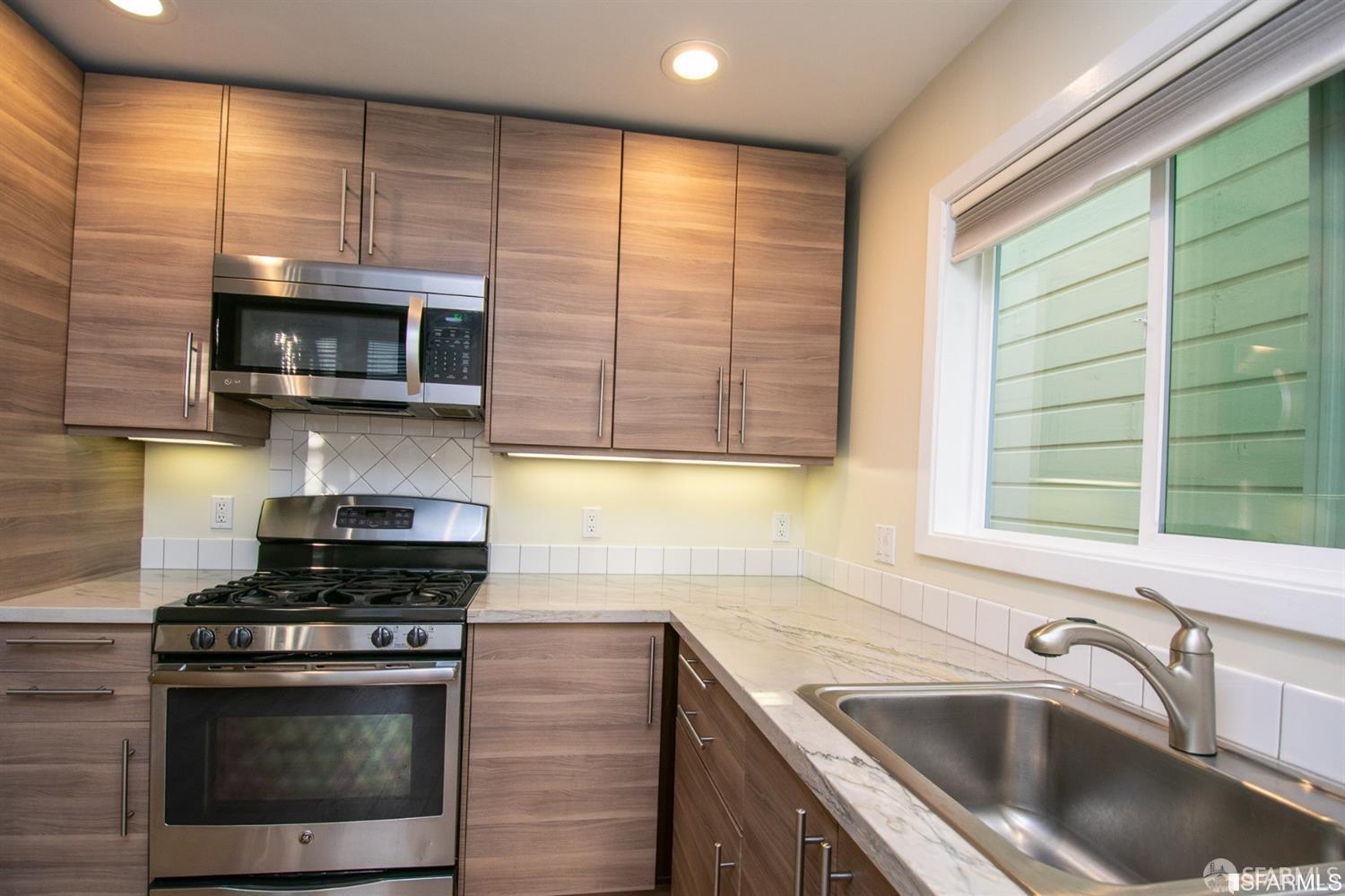 1544 Dolores Street Unit: W