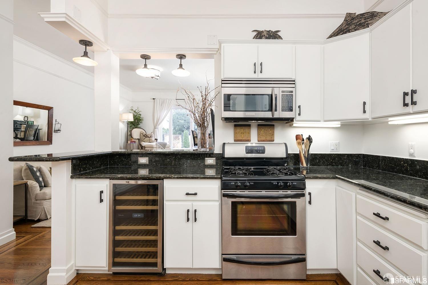 2386 Union Street # 4