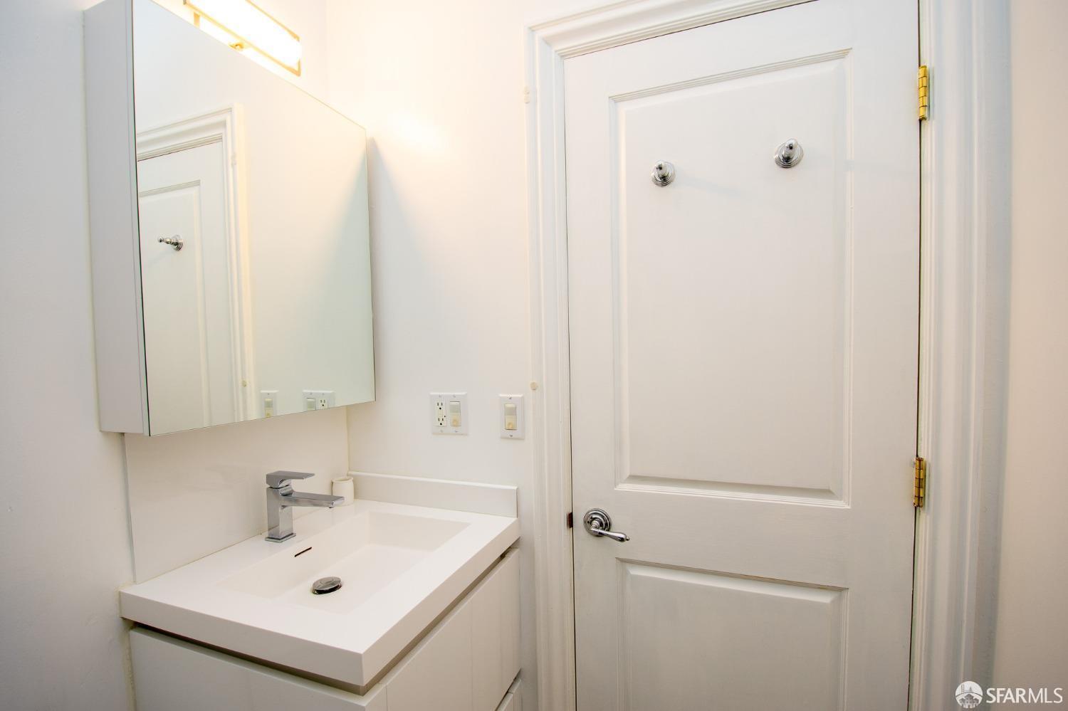 725 Pine Street # 207