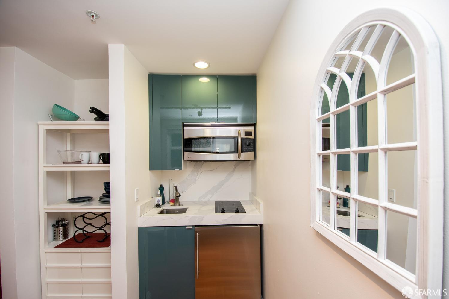 725 Pine Street # 207