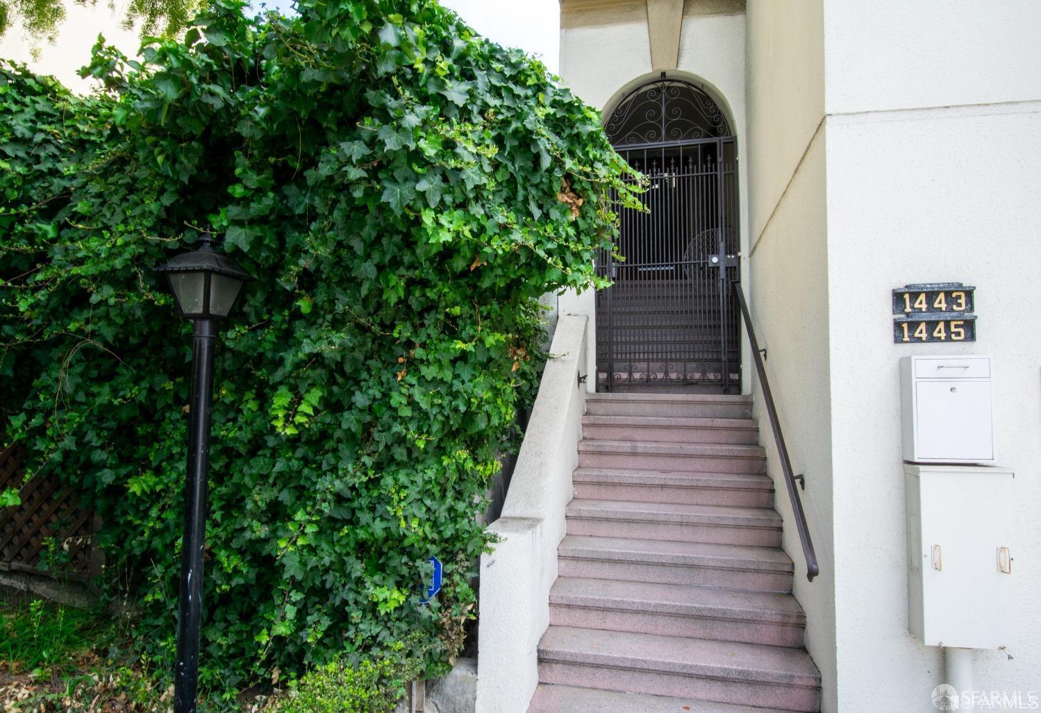 1445 Lombard Street