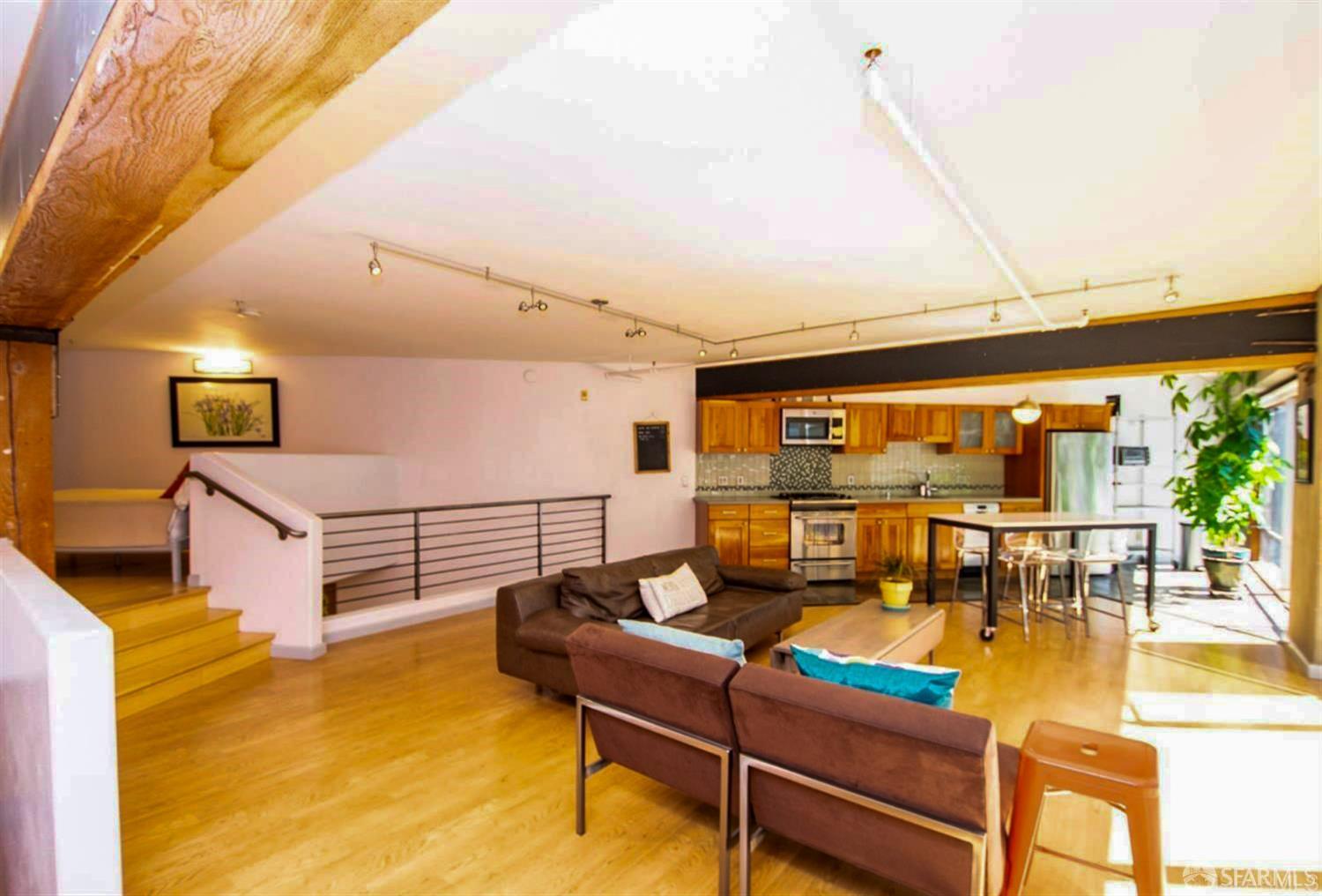 18 Lansing Street # 101